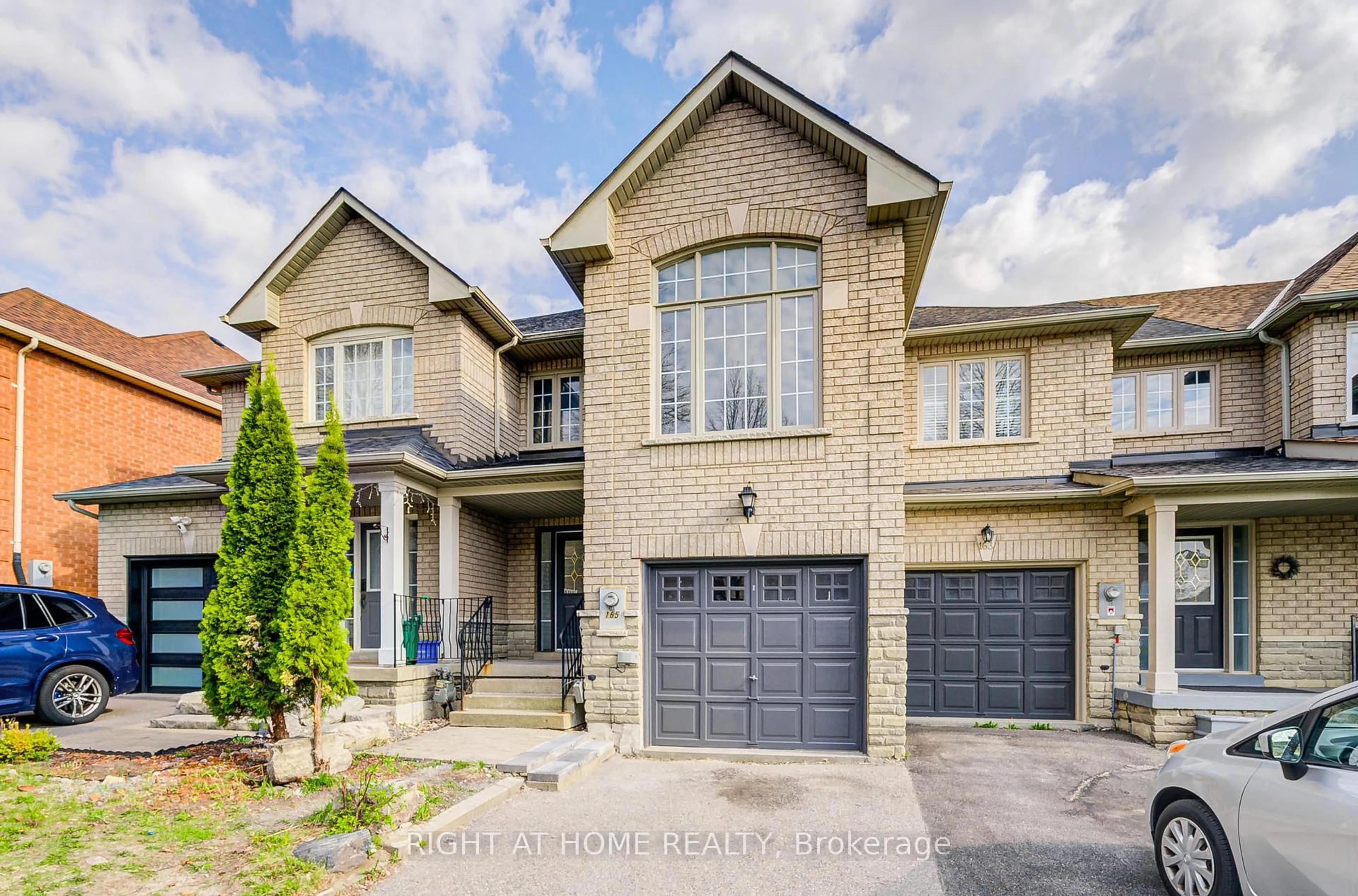 Home with brick exterior material, street for 165 Trail Ridge Lane, Markham Ontario L6C 2C6