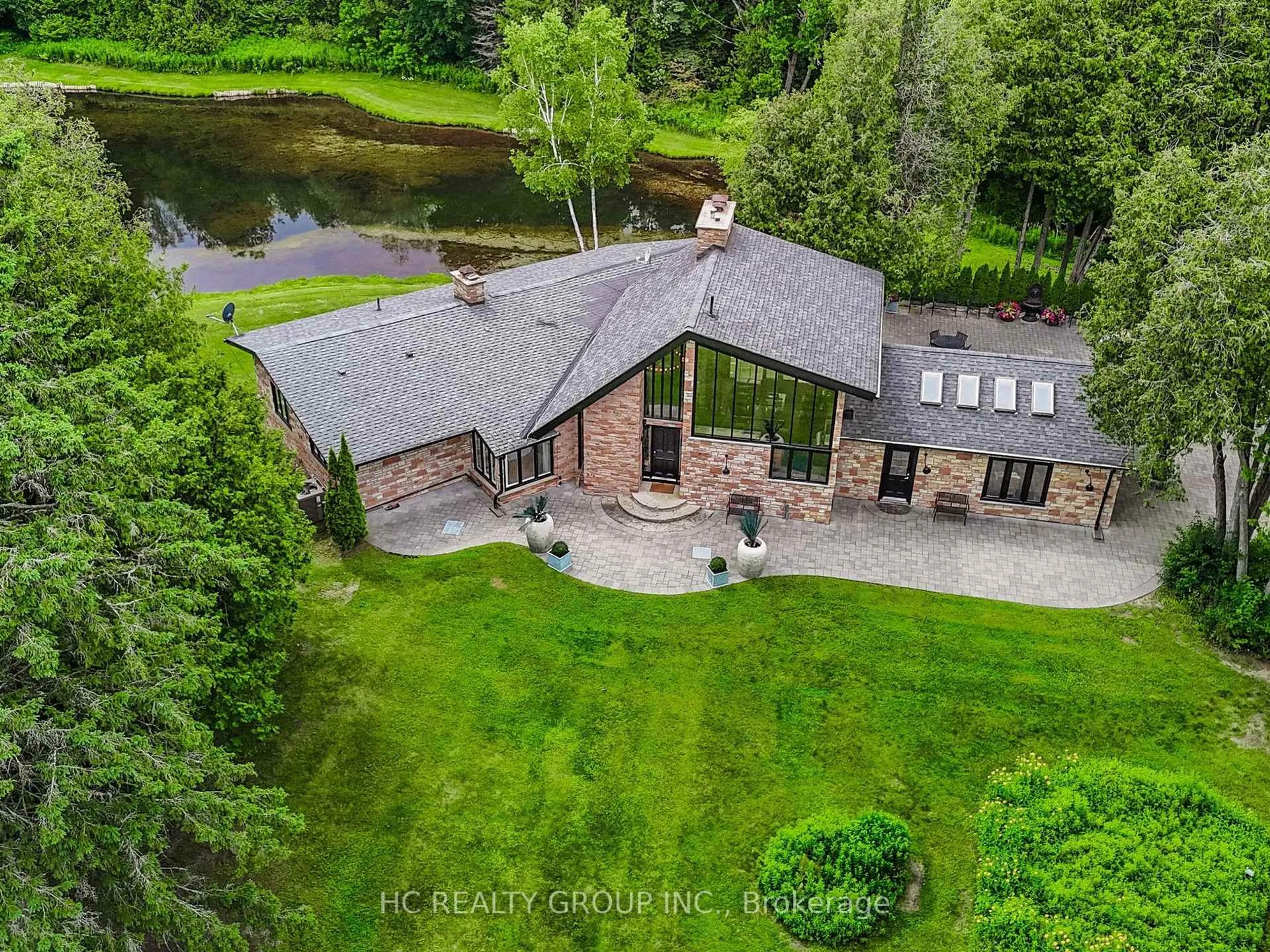 A pic from outside/outdoor area/front of a property/back of a property/a pic from drone, water/lake/river/ocean view for 7779 Concession  2, Uxbridge Ontario L9P 0H9