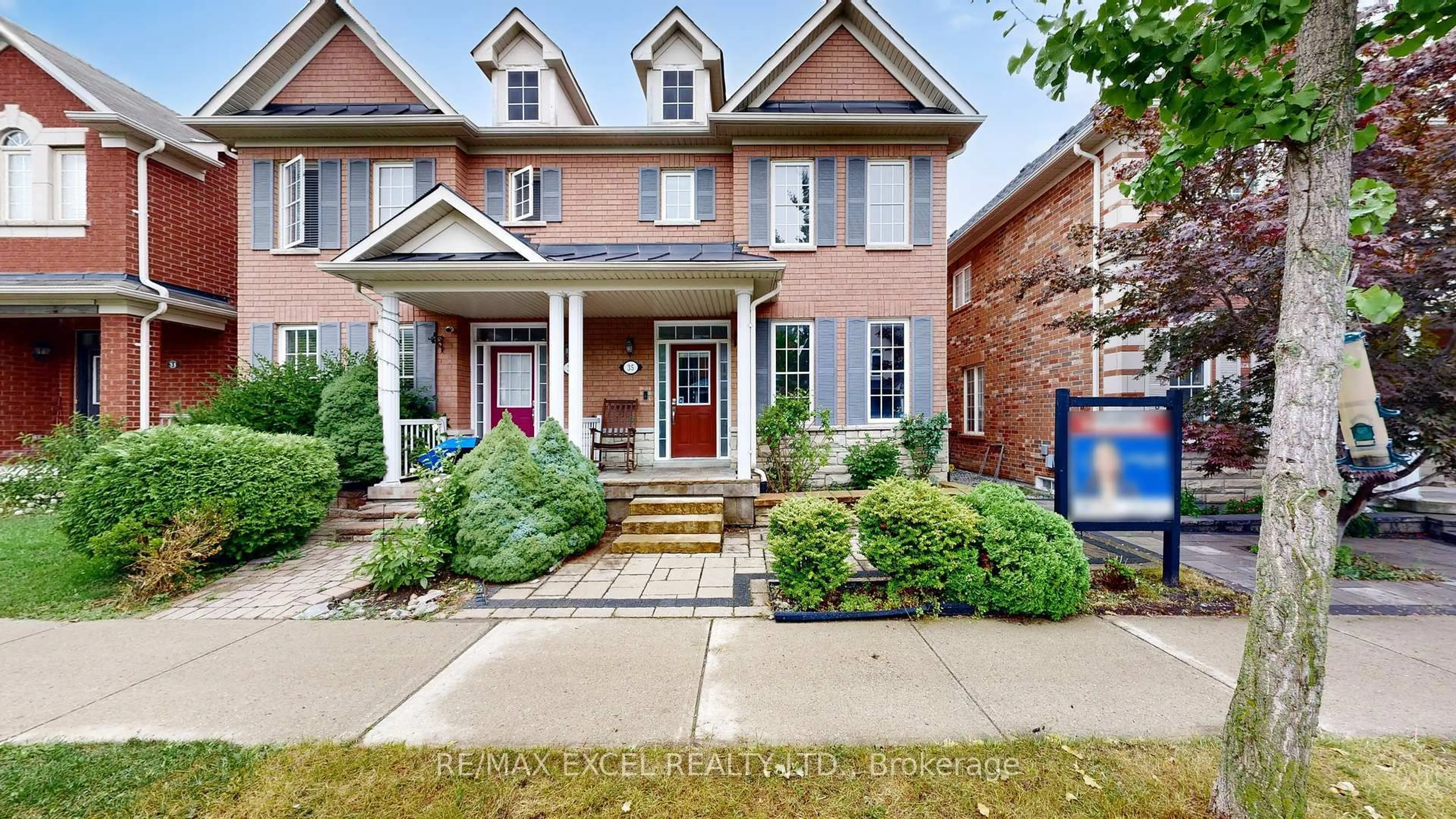 Home with brick exterior material, street for 35 Cardrew St, Markham Ontario L6B 1G2