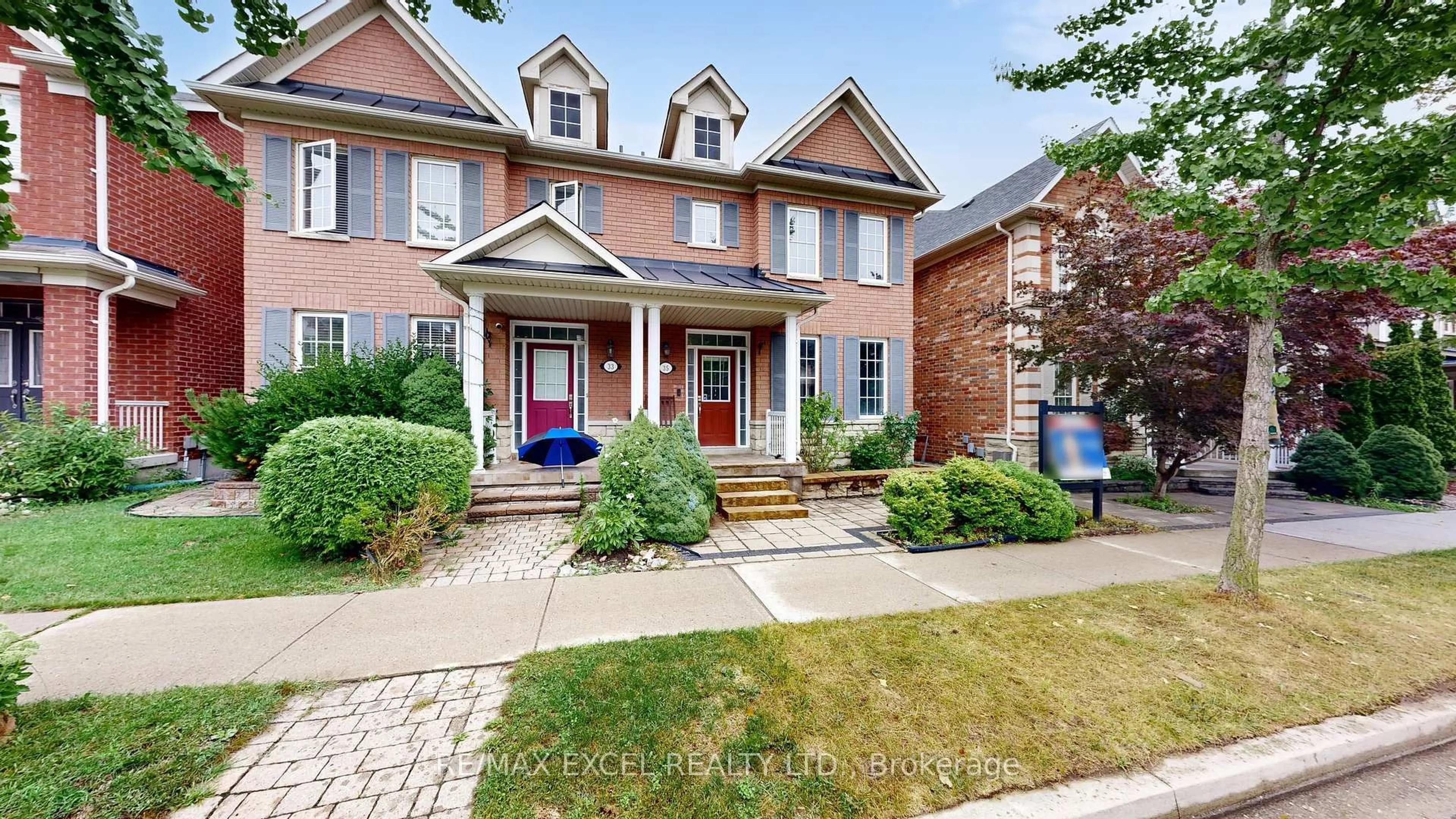 Home with brick exterior material, street for 35 Cardrew St, Markham Ontario L6B 1G2