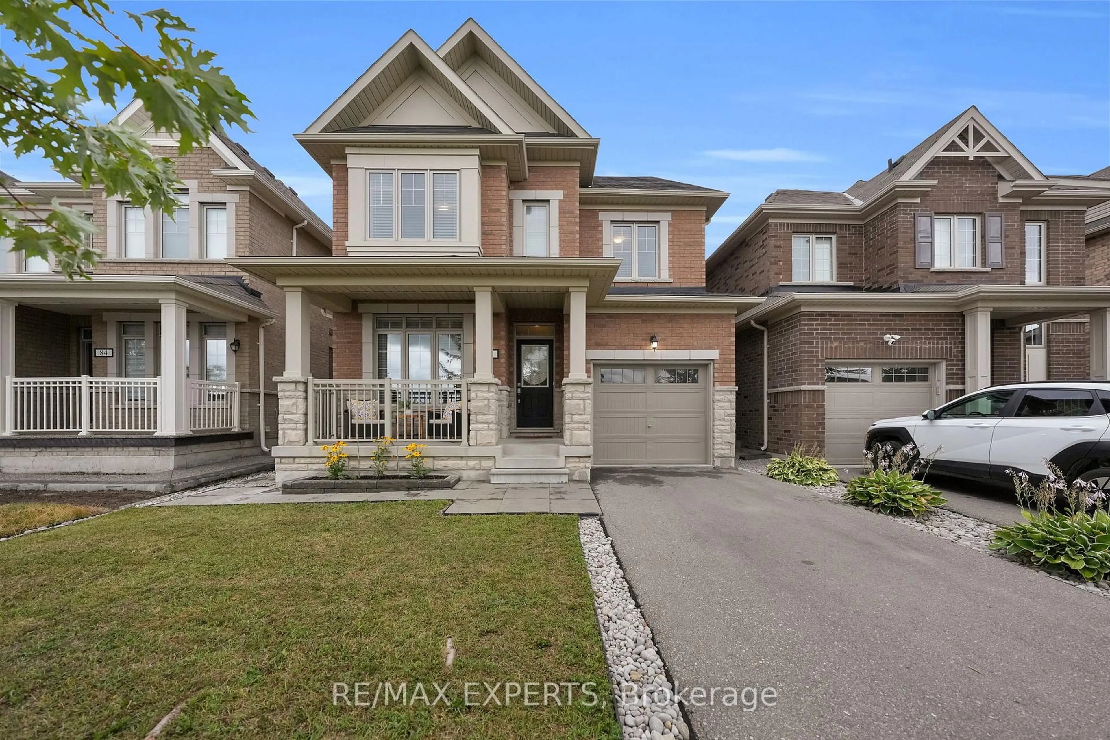 Home with brick exterior material, street for 86 Martin Tr, New Tecumseth Ontario L0G 1W0