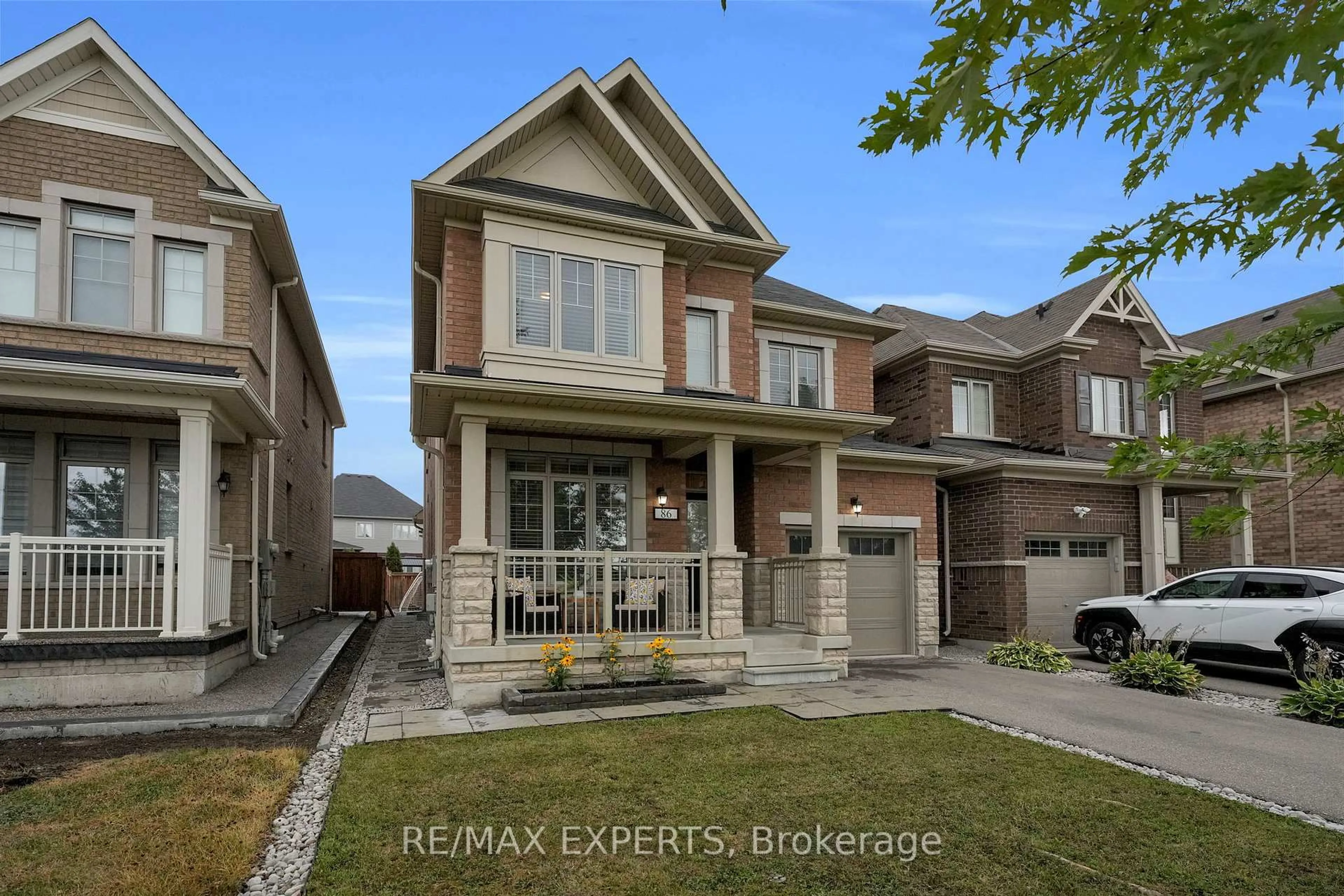 Home with brick exterior material, street for 86 Martin Tr, New Tecumseth Ontario L0G 1W0