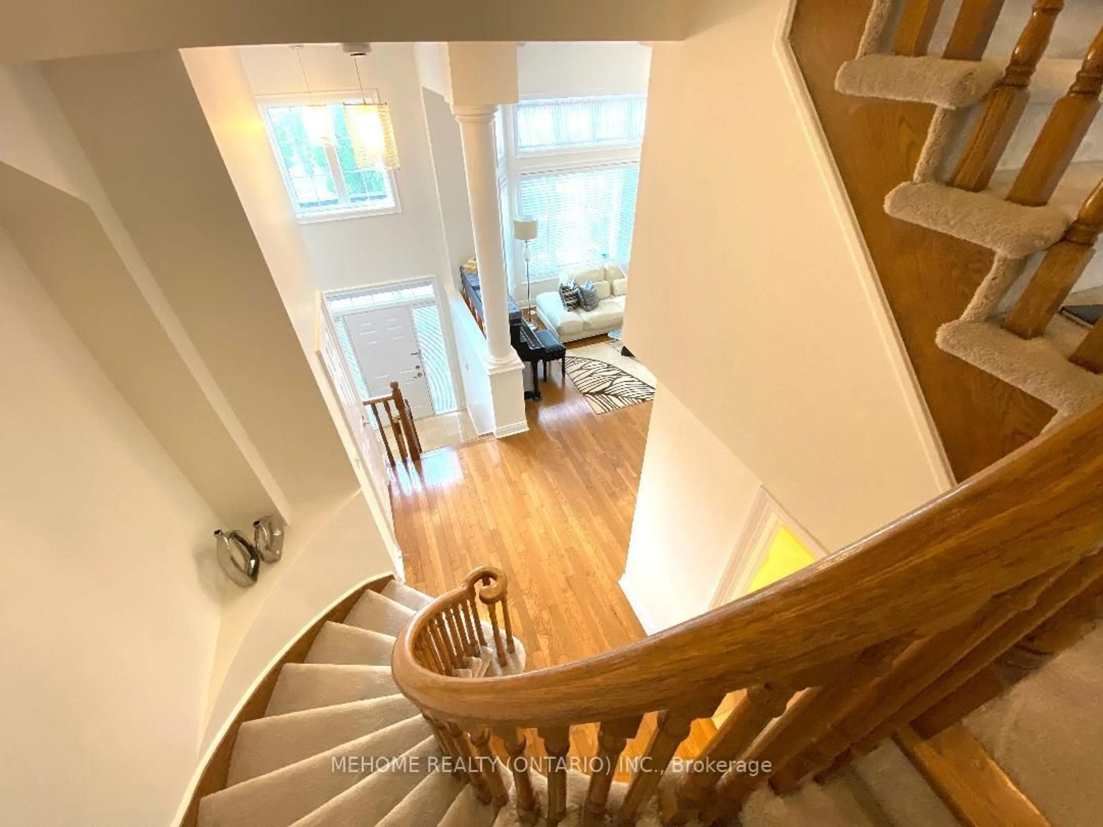 Stairs for 190 Legends Way, Markham Ontario L3R 6A9