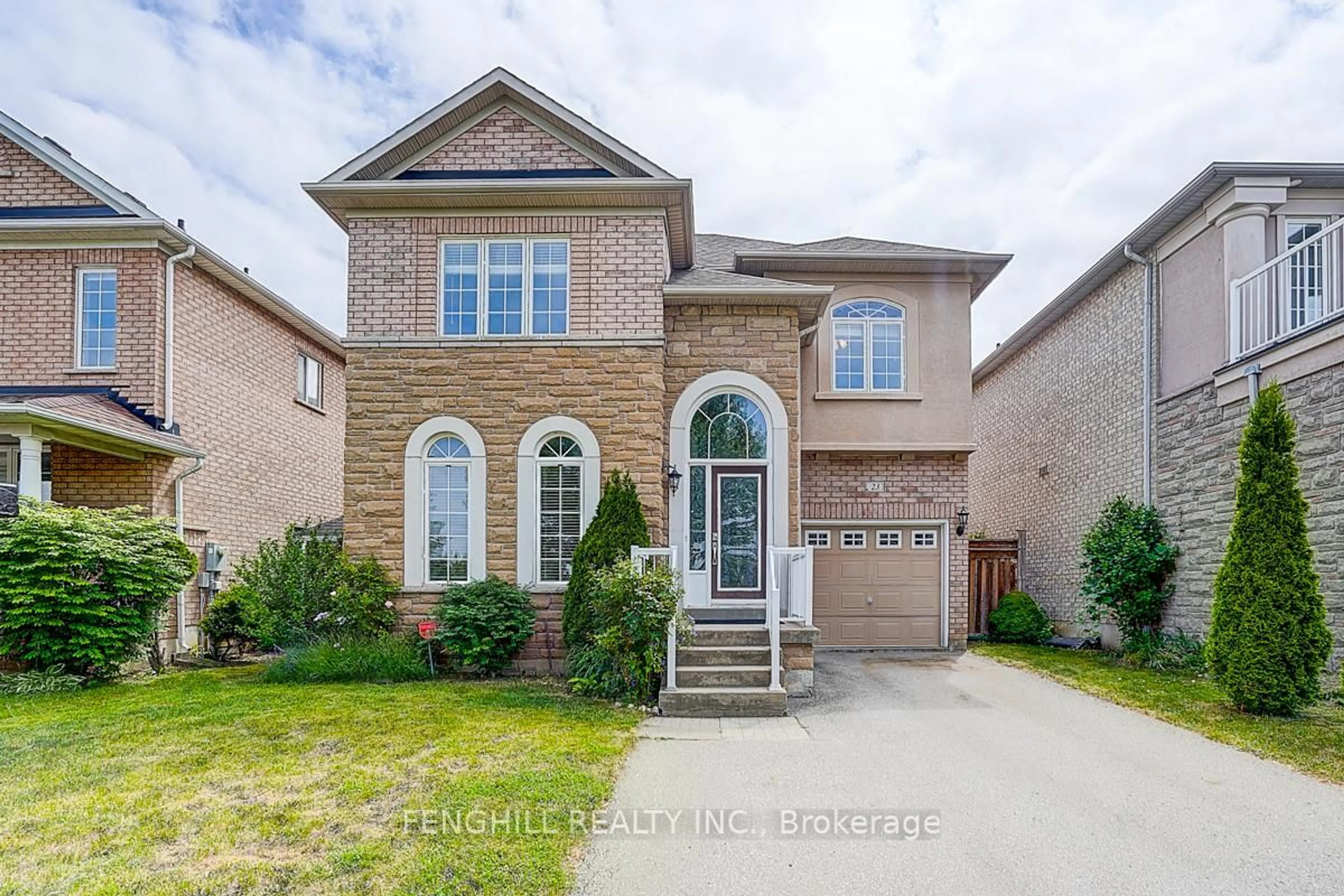 Home with brick exterior material, street for 23 Vellore Woods Blvd, Vaughan Ontario L4H 1Y6