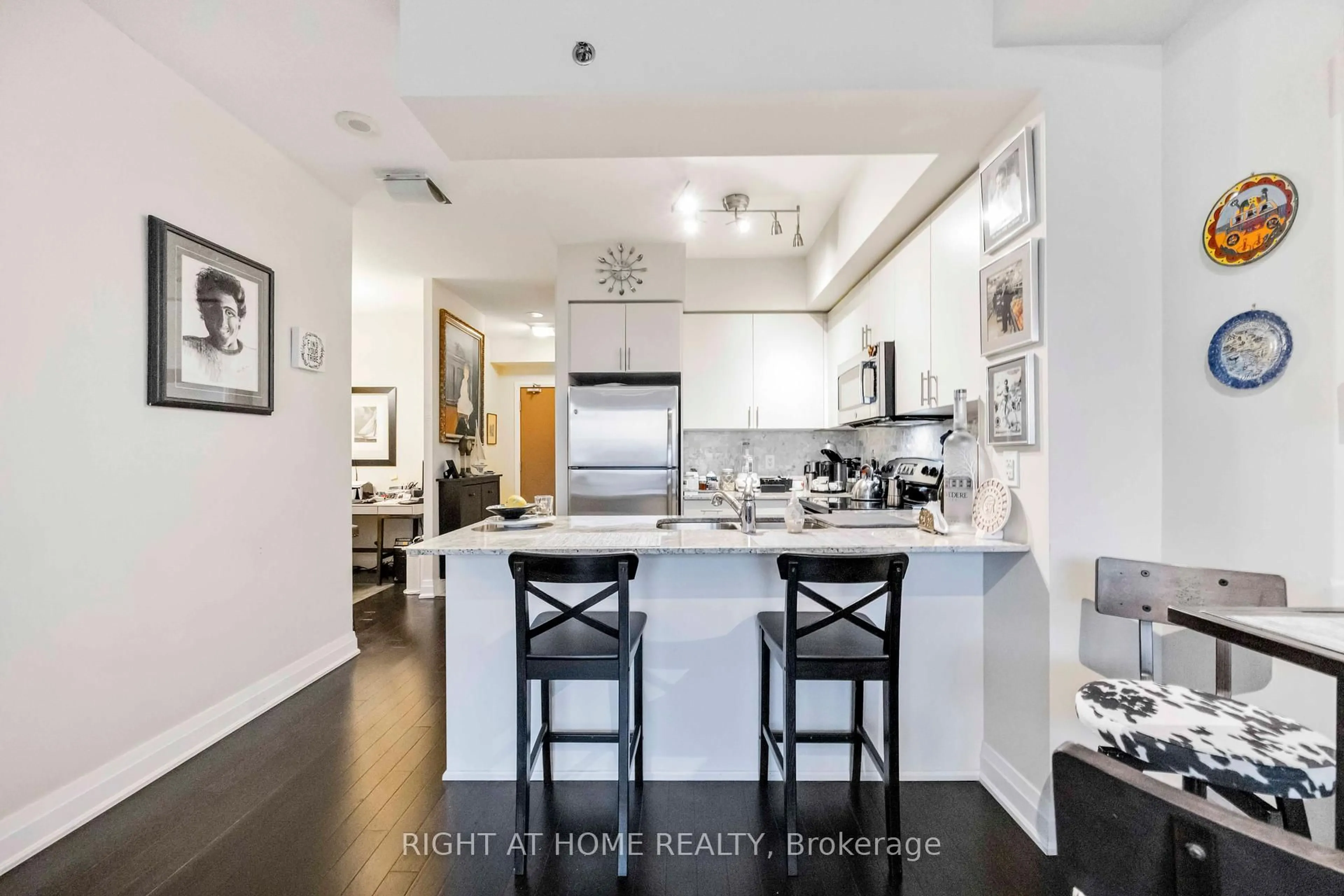 Open concept kitchen, unknown for 520 Steeles Ave #703, Vaughan Ontario L4J 0H2