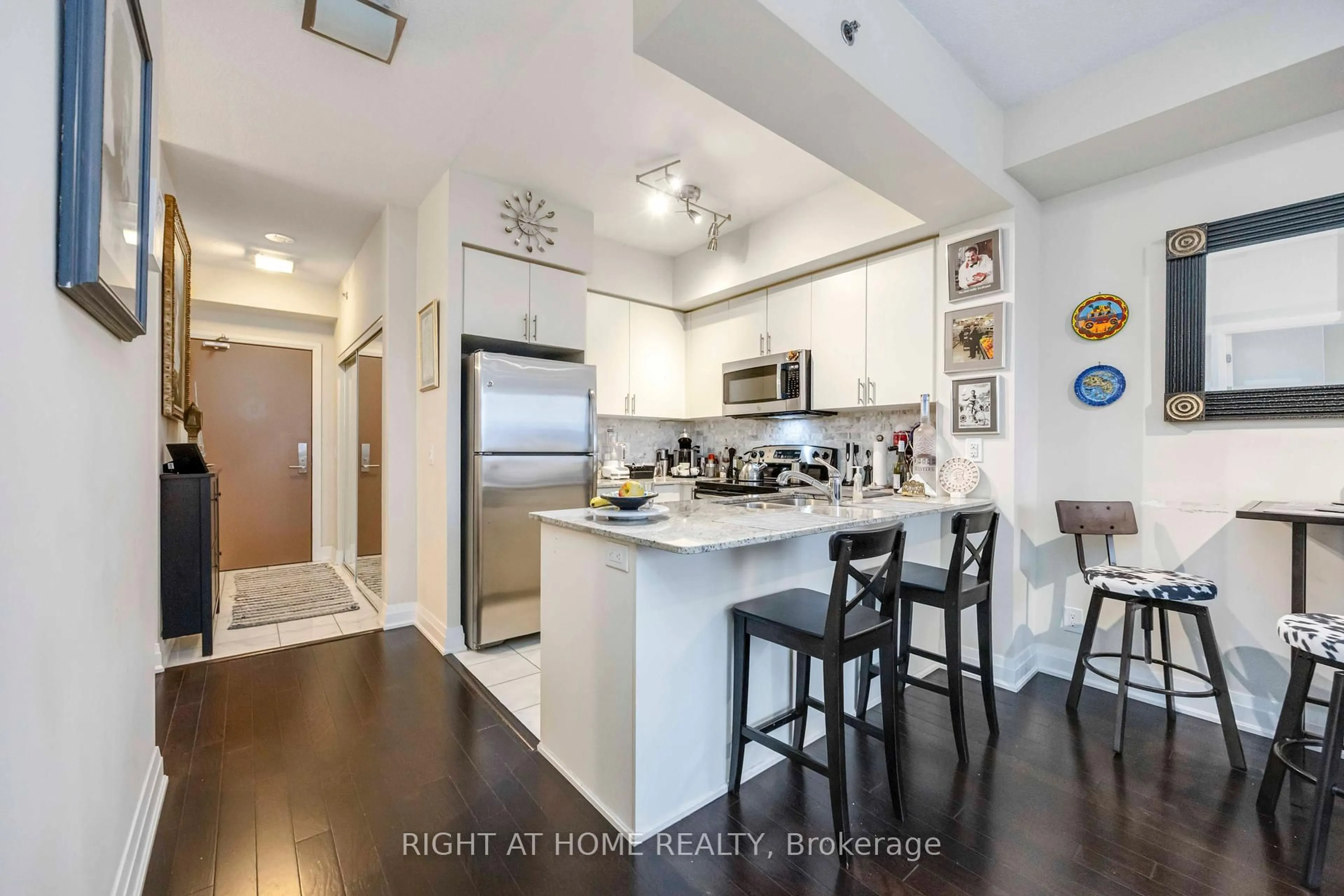 Open concept kitchen, unknown for 520 Steeles Ave #703, Vaughan Ontario L4J 0H2