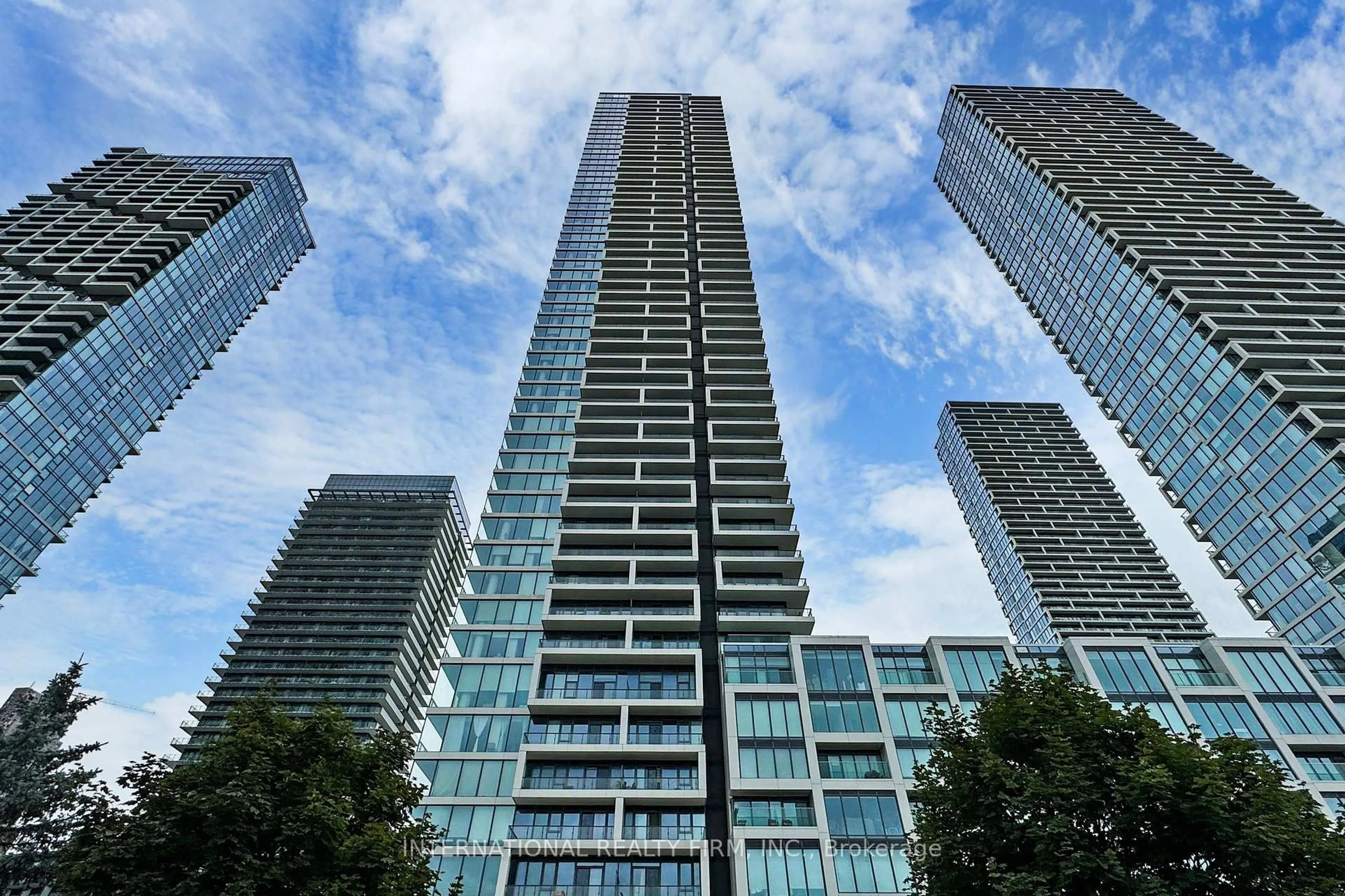 Unknown for 950 Portage Pkwy #7, Vaughan Ontario L4K 0J7