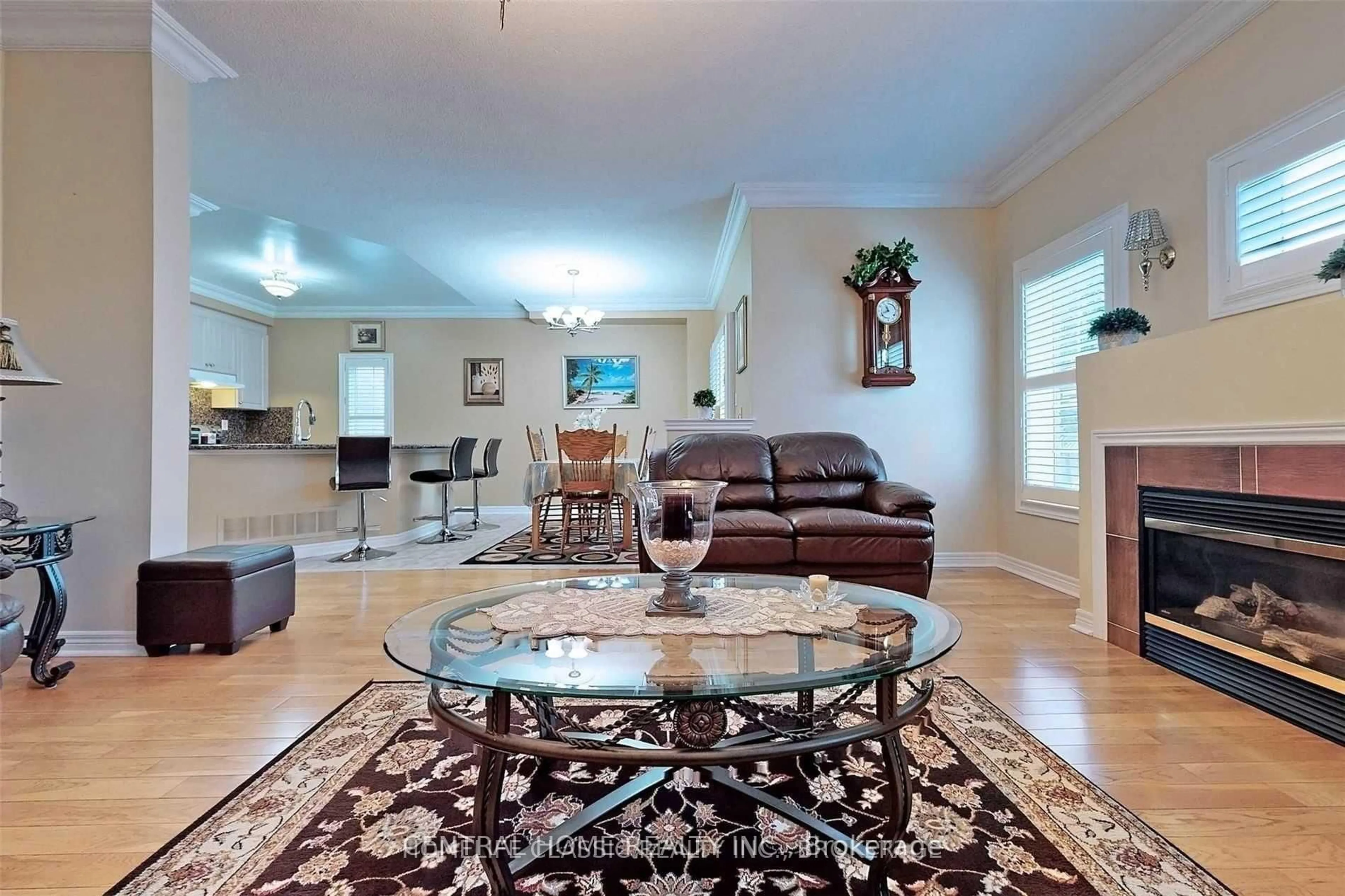 Living room with furniture, unknown for 8 Raintree Cres, Richmond Hill Ontario L4E 3T5
