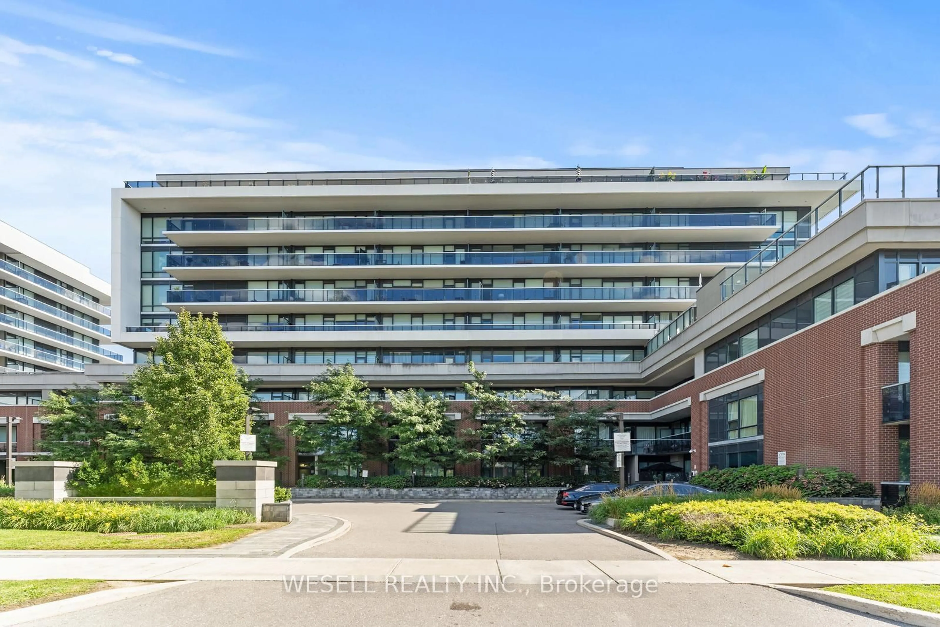 Indoor foyer for 4800 Highway 7 #722, Vaughan Ontario L4L 1H8