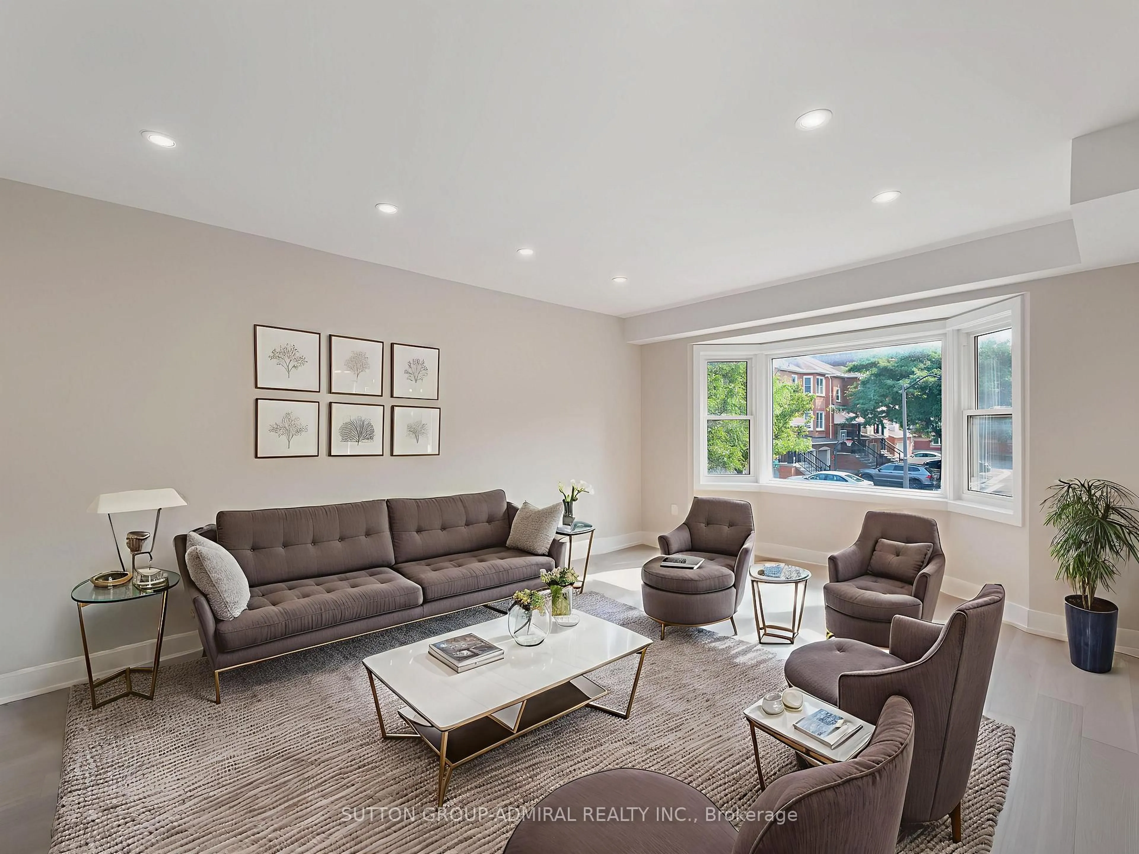 Living room with furniture, unknown for 12 Tova Pl, Vaughan Ontario L4J 8C4