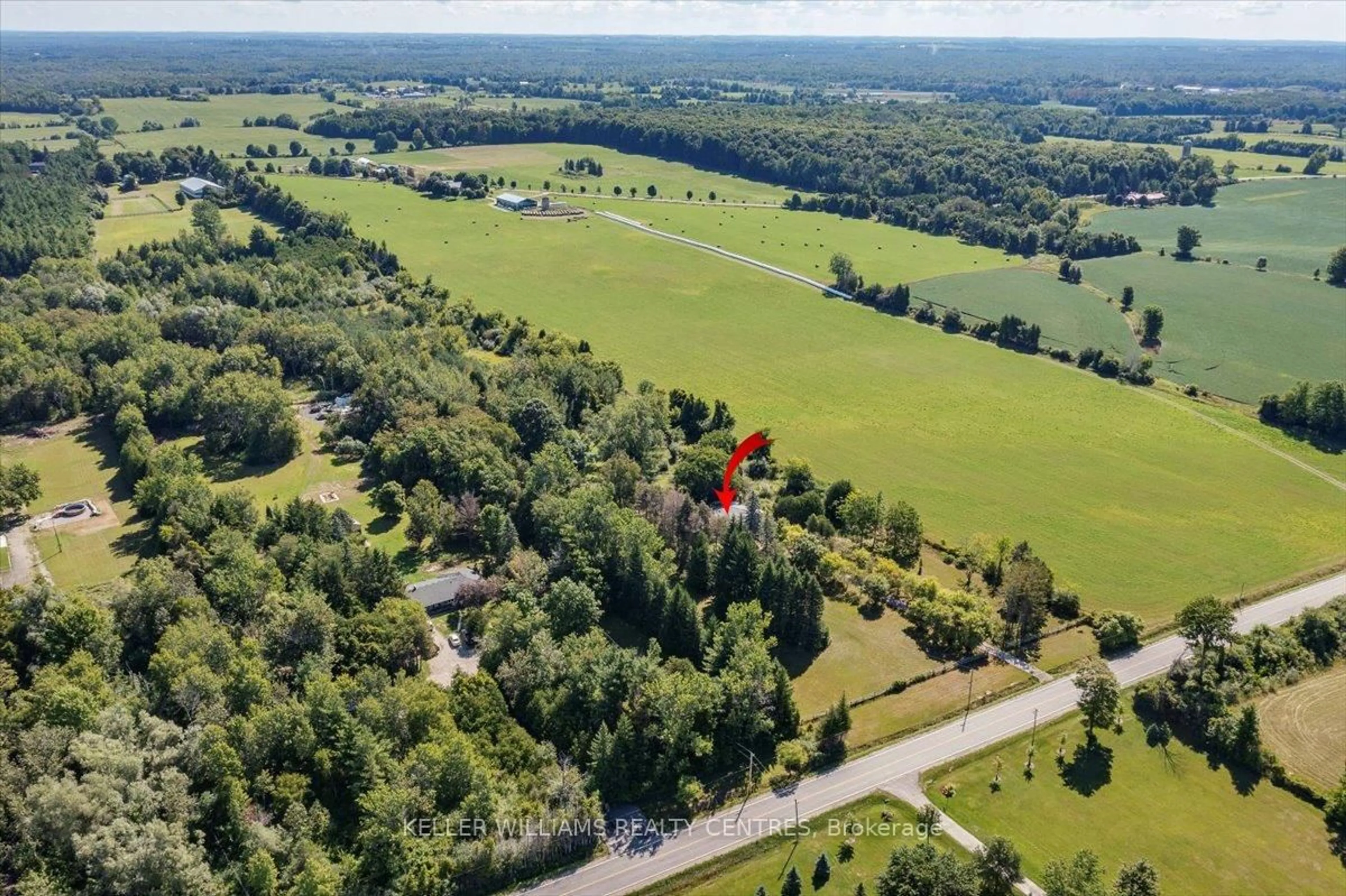 A pic from outside/outdoor area/front of a property/back of a property/a pic from drone, water/lake/river/ocean view for 23973 Kennedy Rd, Georgina Ontario L0E 1R0