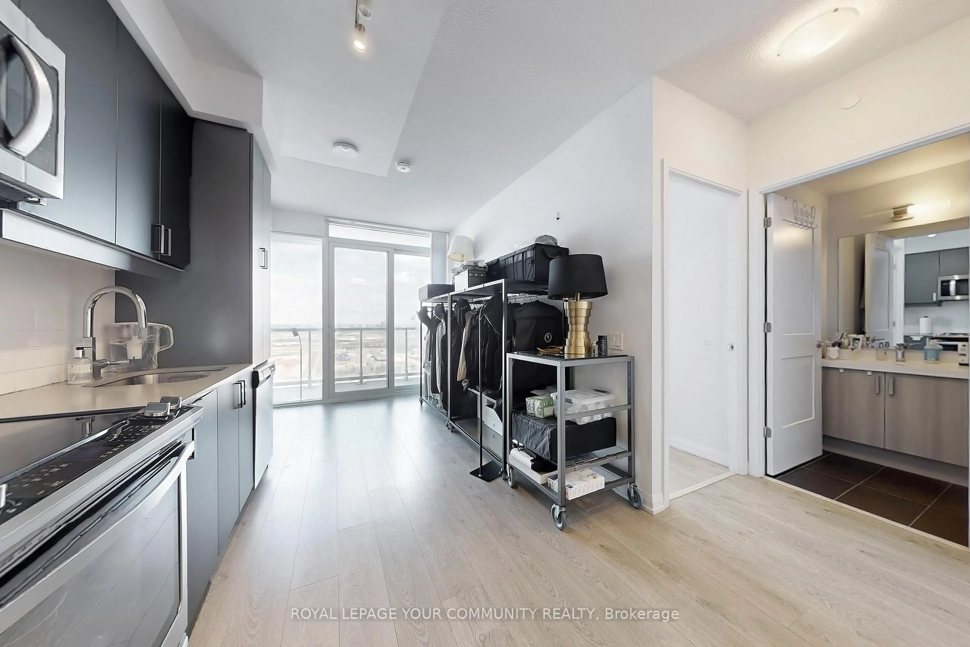 Unknown for 7895 Jane St #2918, Markham Ontario L4K 0K2