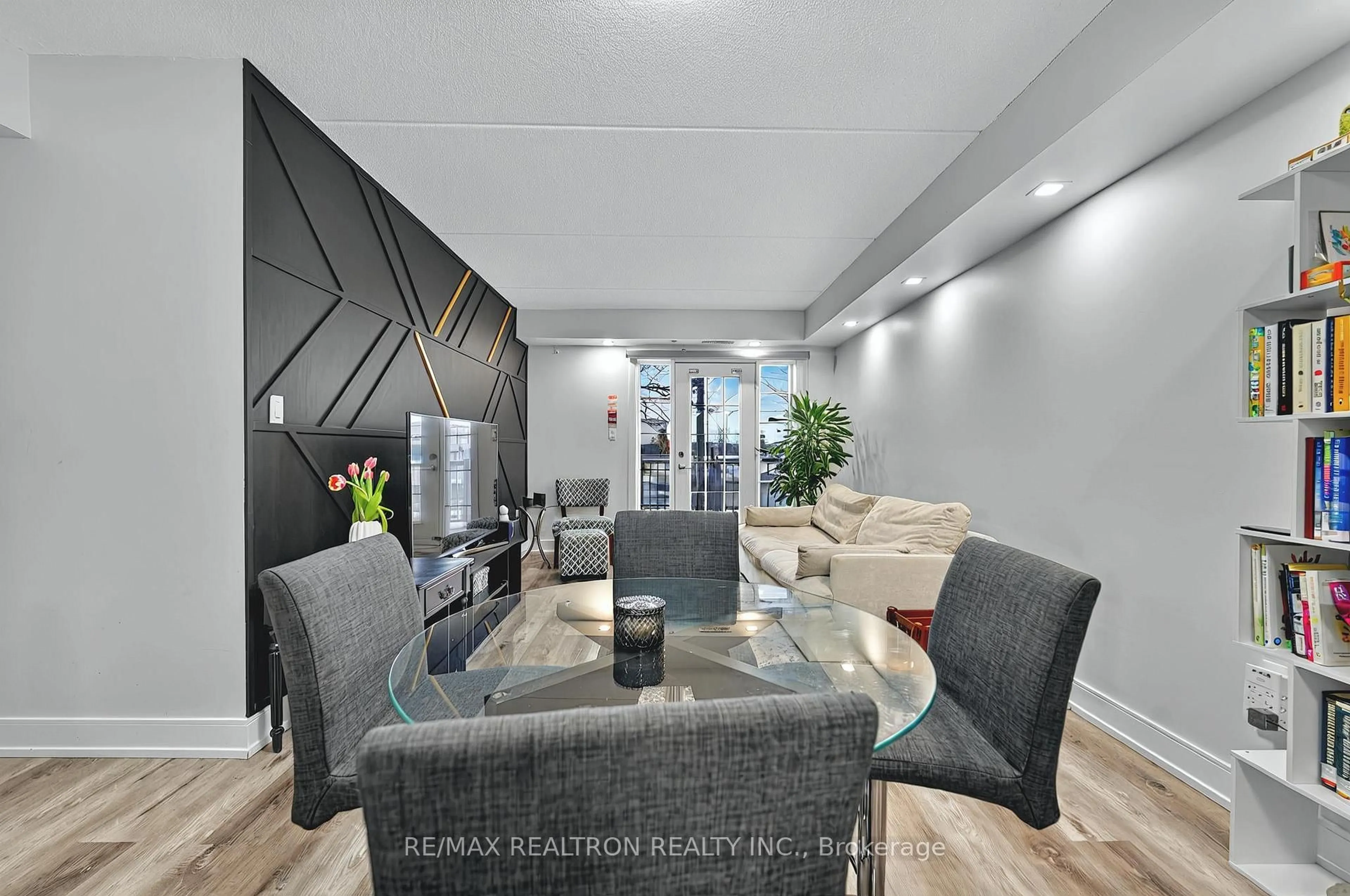 Living room with furniture, unknown for 7428 Markham Rd #110, Markham Ontario L3S 4V6