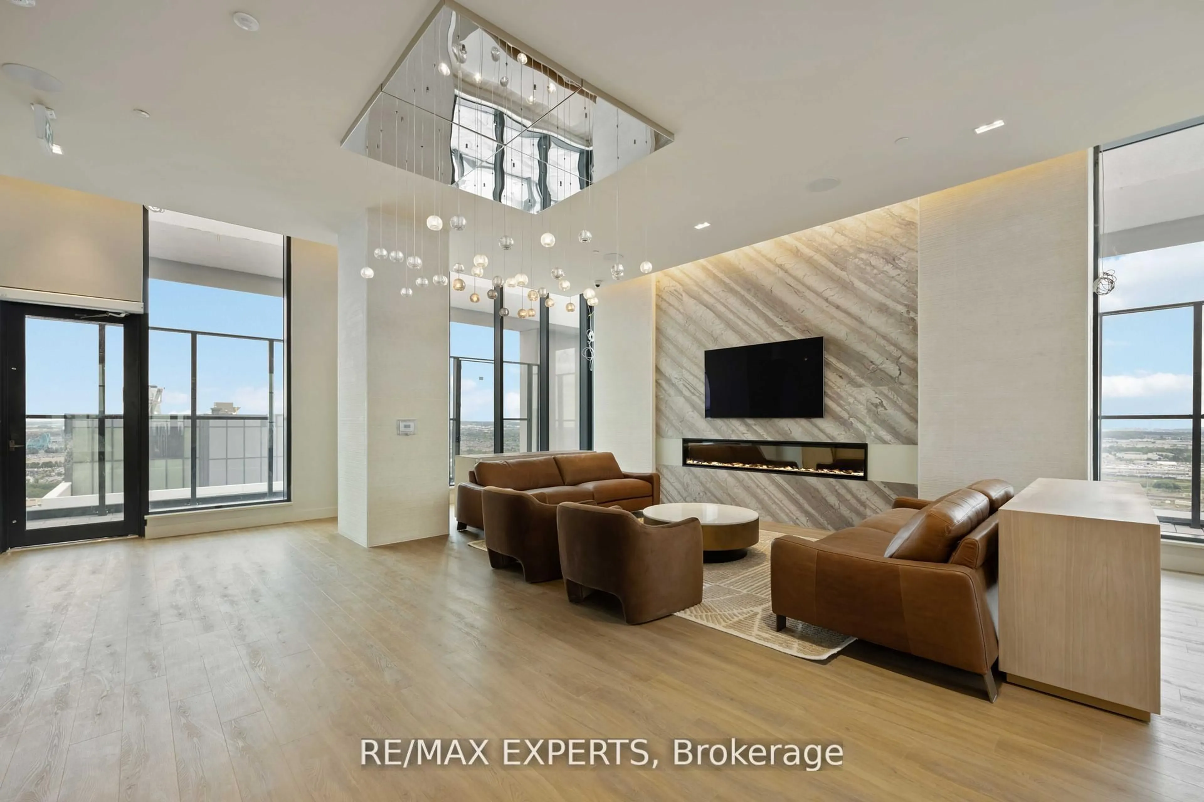 Unknown for 8960 Jane St #1002, Vaughan Ontario L4K 2M9