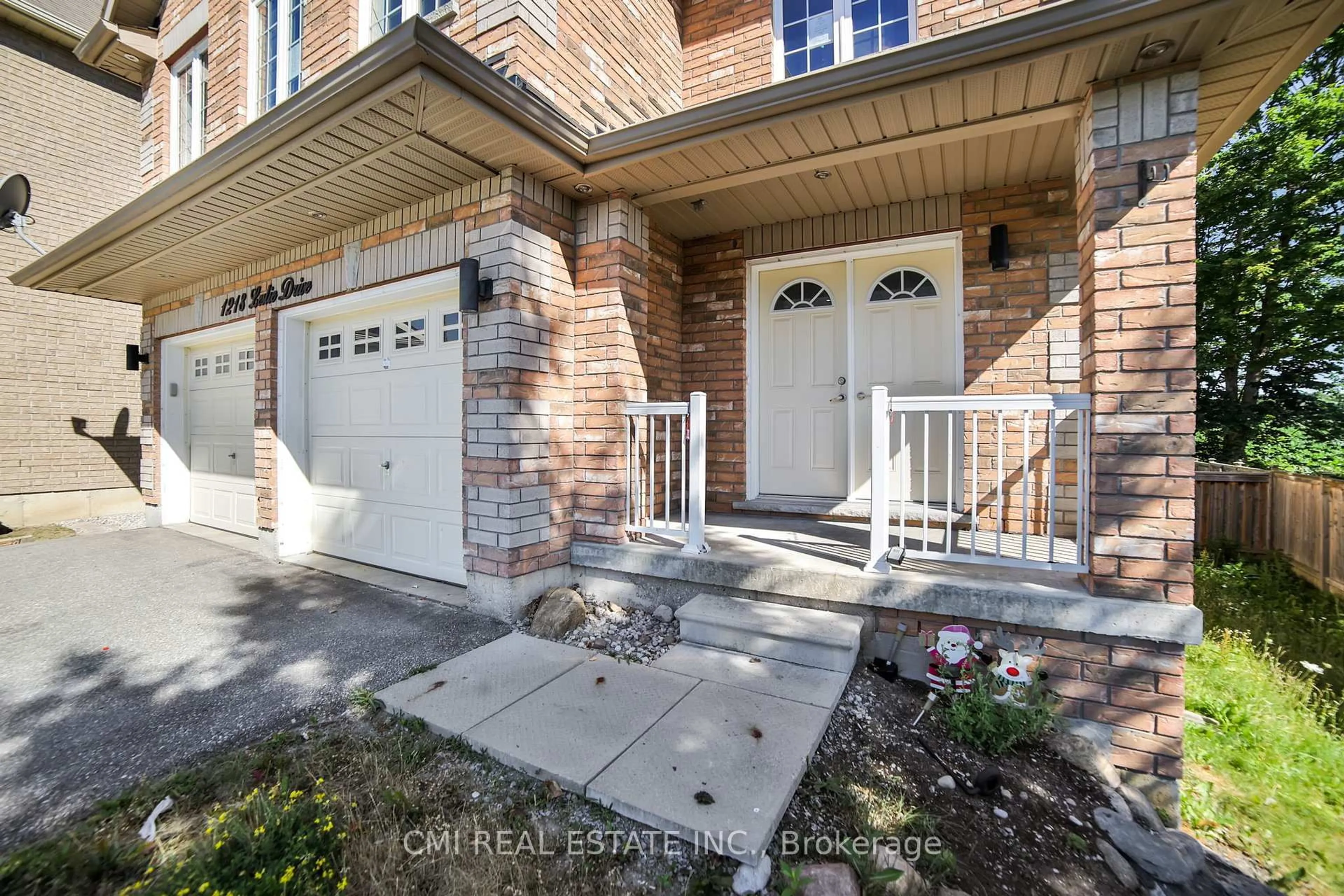 Home with brick exterior material, street for 1218 Leslie Dr, Innisfil Ontario L9S 2B1