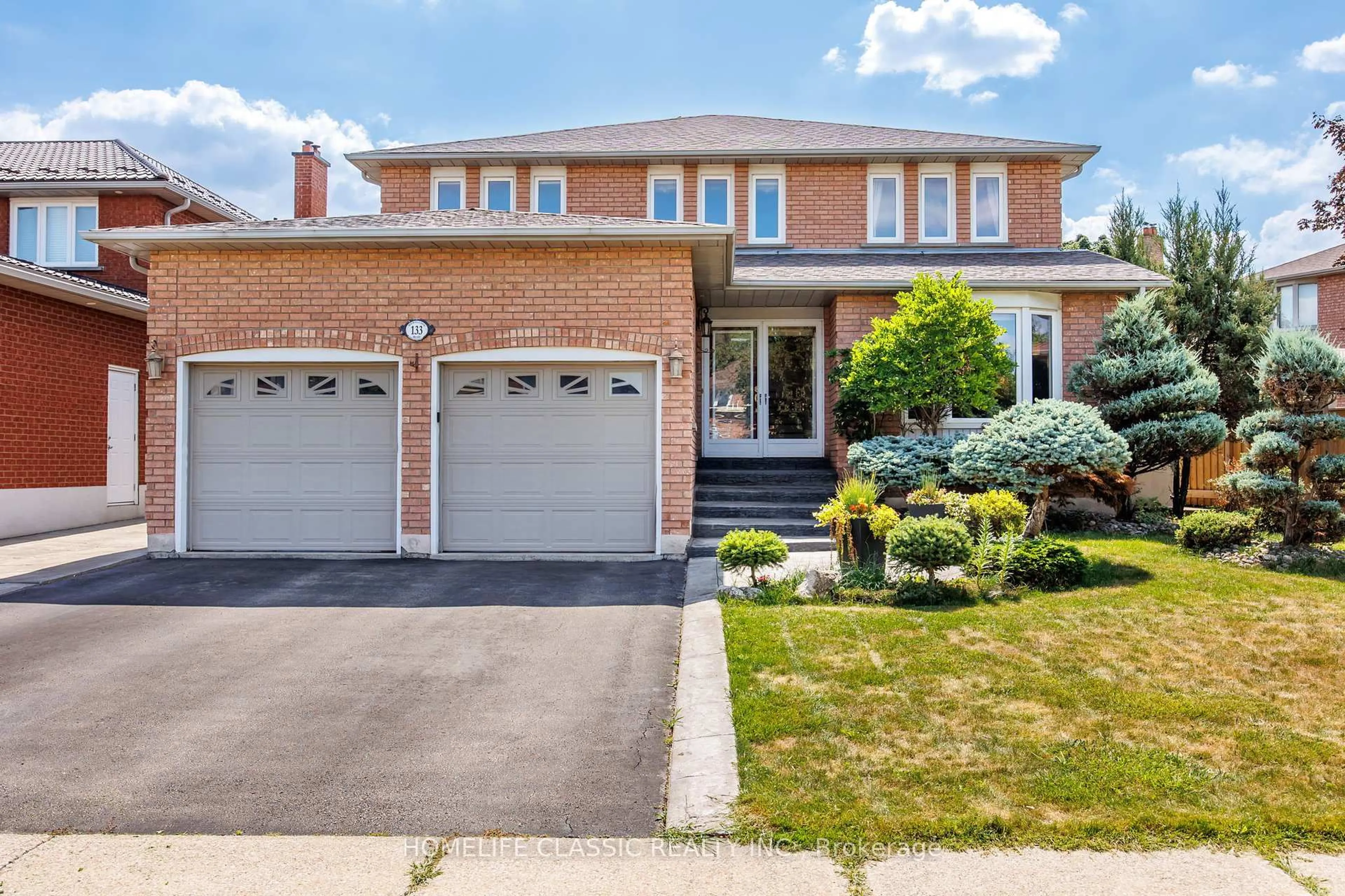 Home with brick exterior material, street for 133 Medallion Blvd, Vaughan Ontario L4L 8R5