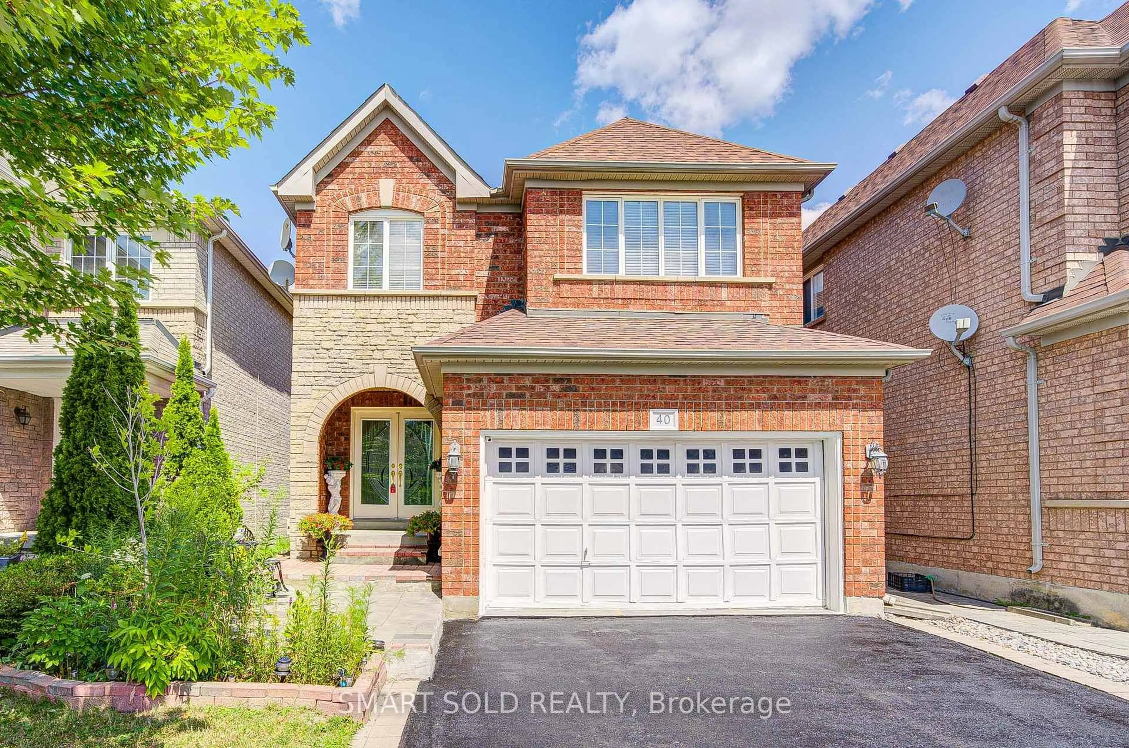 Home with brick exterior material, street for 40 Tuscana Blvd, Vaughan Ontario L4K 5J2