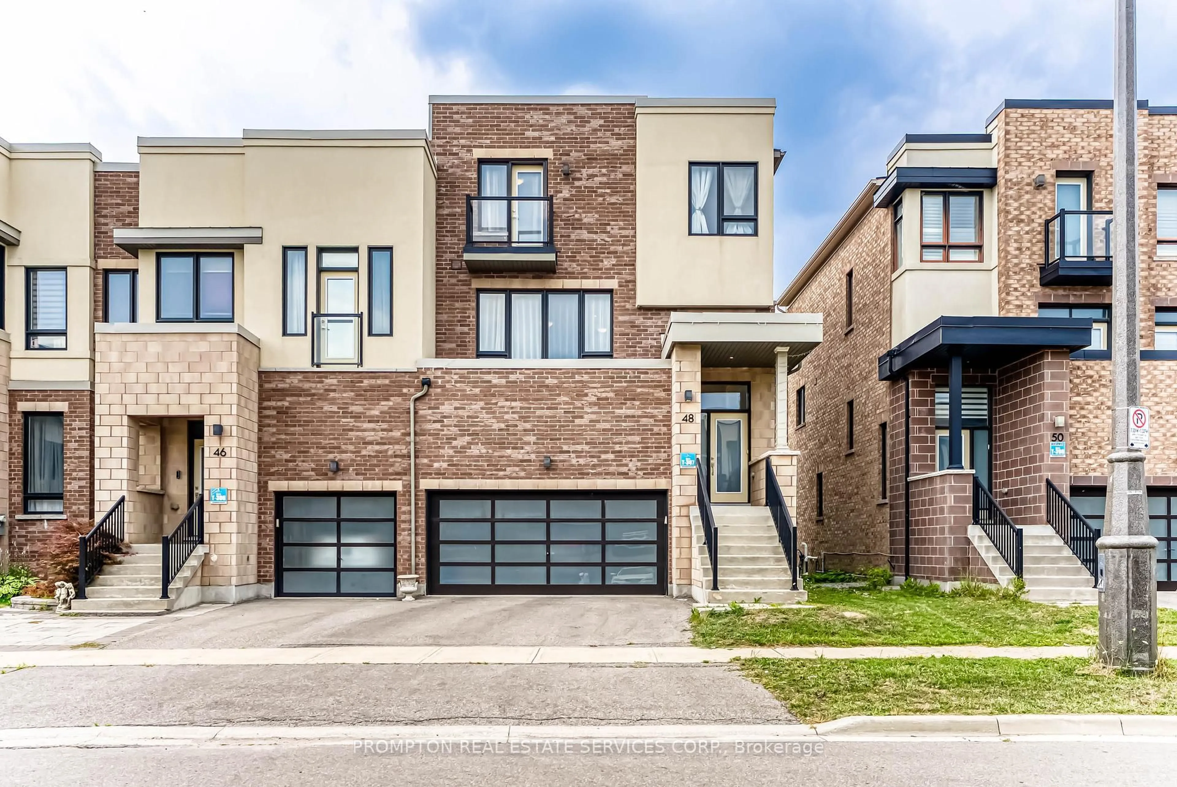 Home with brick exterior material, street for 48 Helliwell Cres, Richmond Hill Ontario L4E 1C4