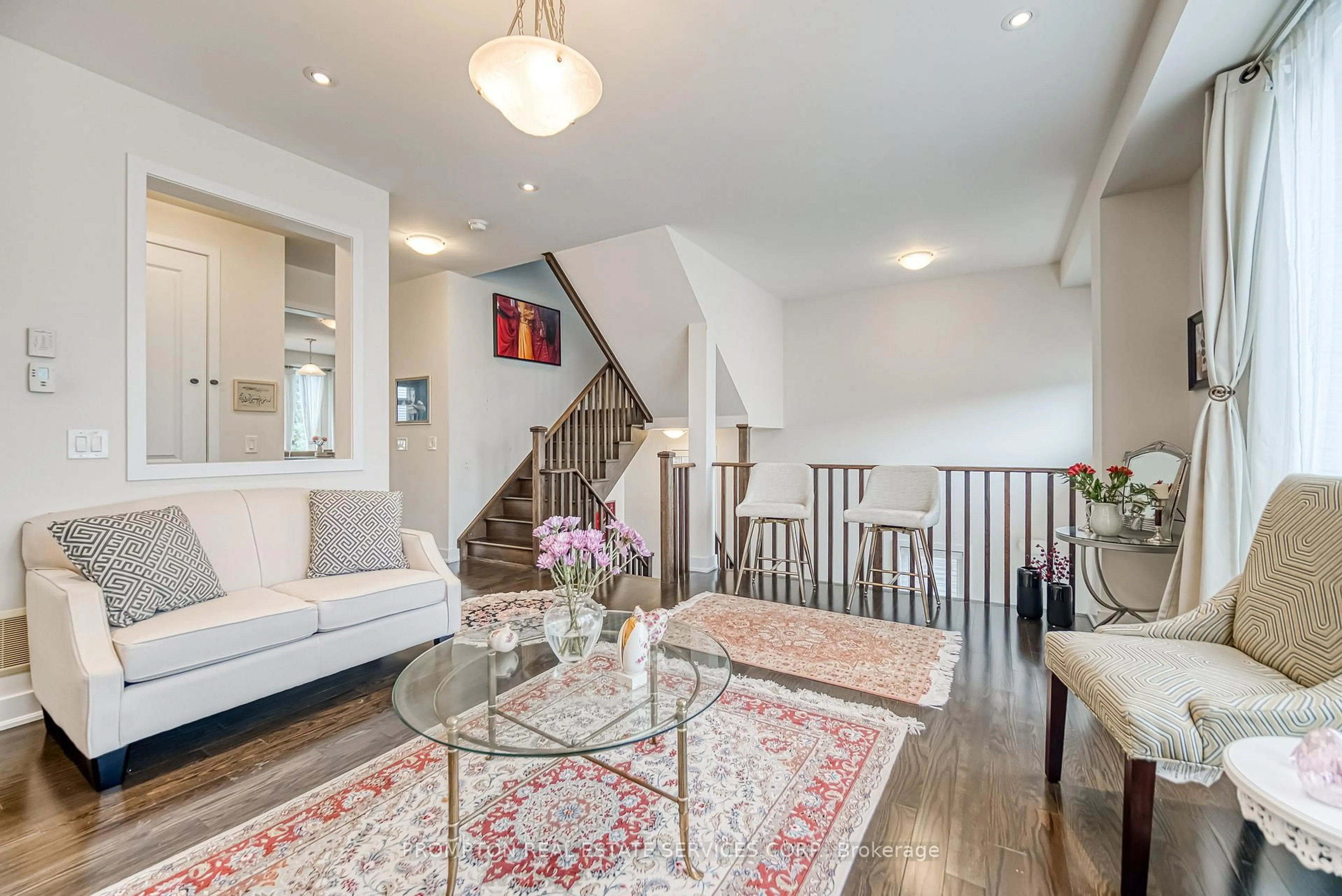 Unknown for 48 Helliwell Cres, Richmond Hill Ontario L4E 1C4