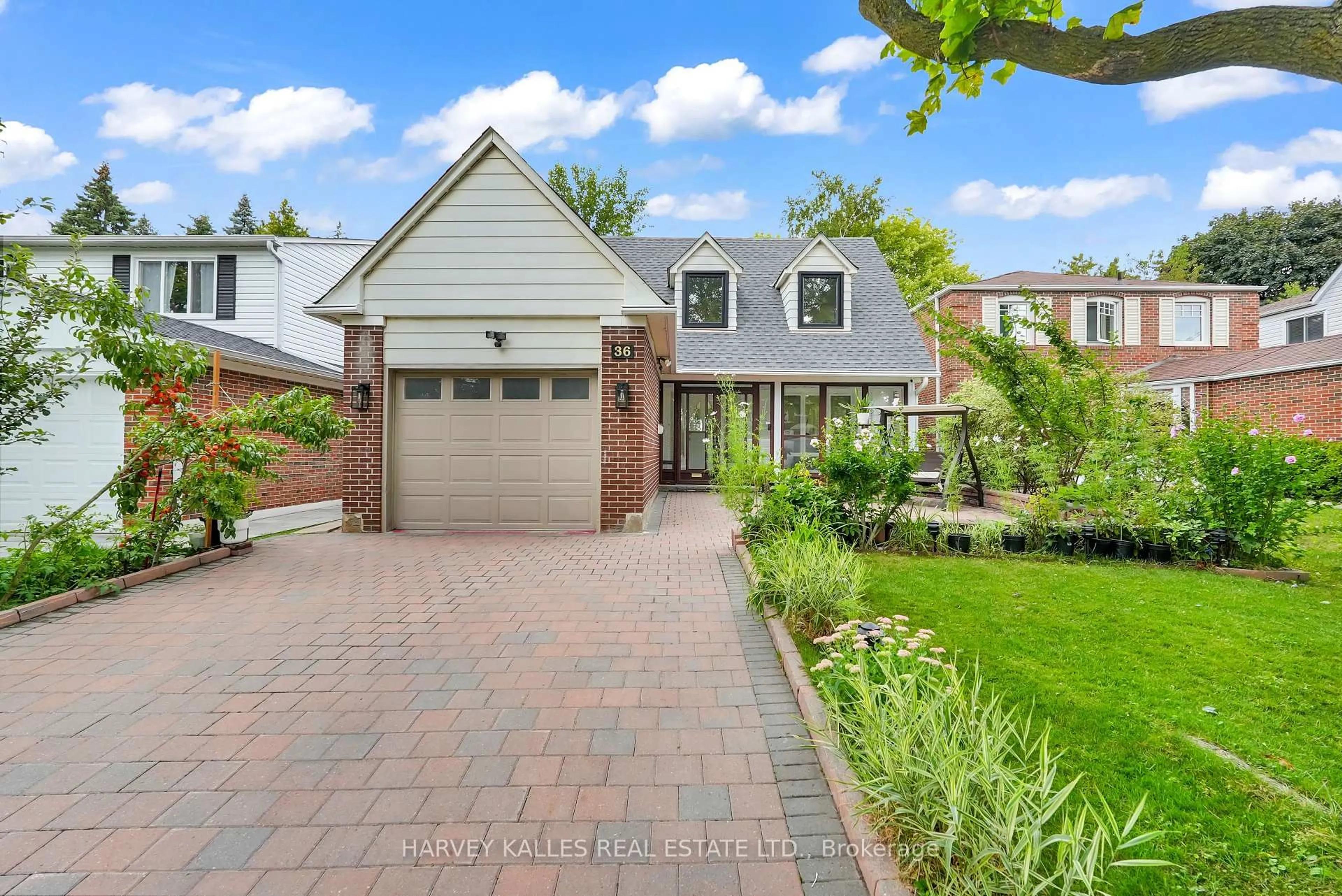 Home with brick exterior material, street for 36 Aberfeldy Cres, Markham Ontario L3T 4C2