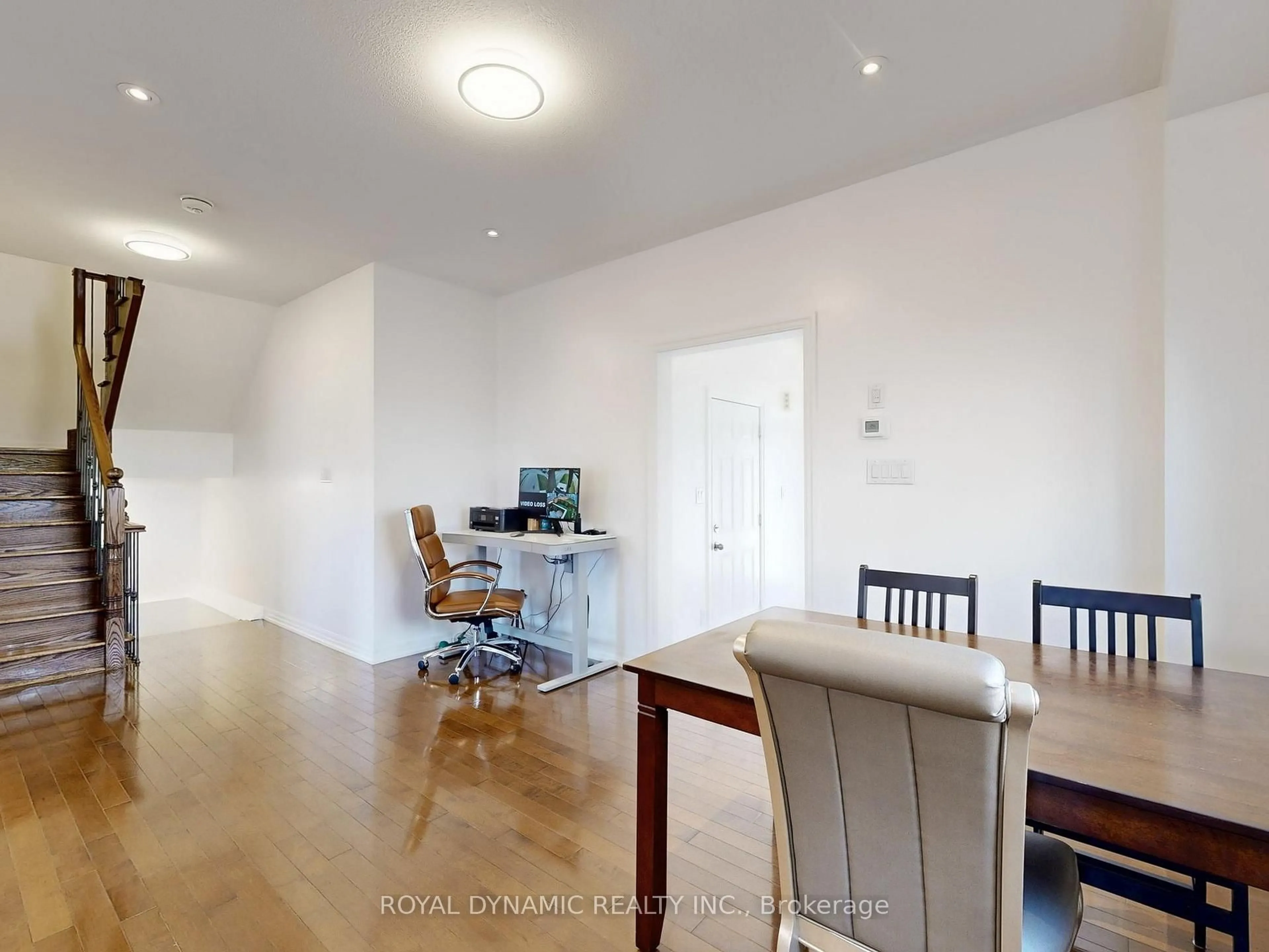 A pic of a room for 59 Tango Cres, Newmarket Ontario L3X 0K4
