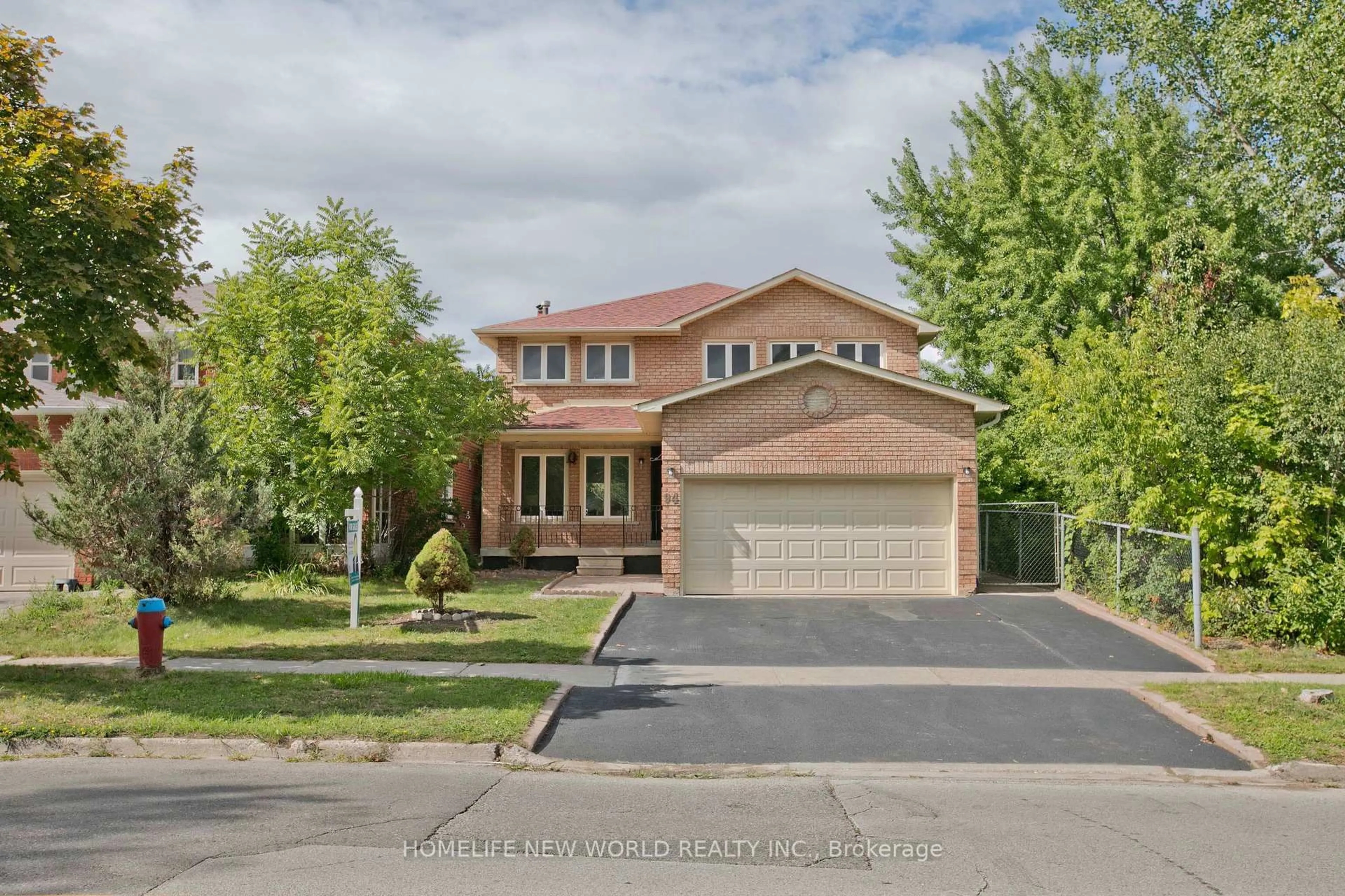 Home with brick exterior material, street for 94 Weldrick Rd, Richmond Hill Ontario L4C 8T7