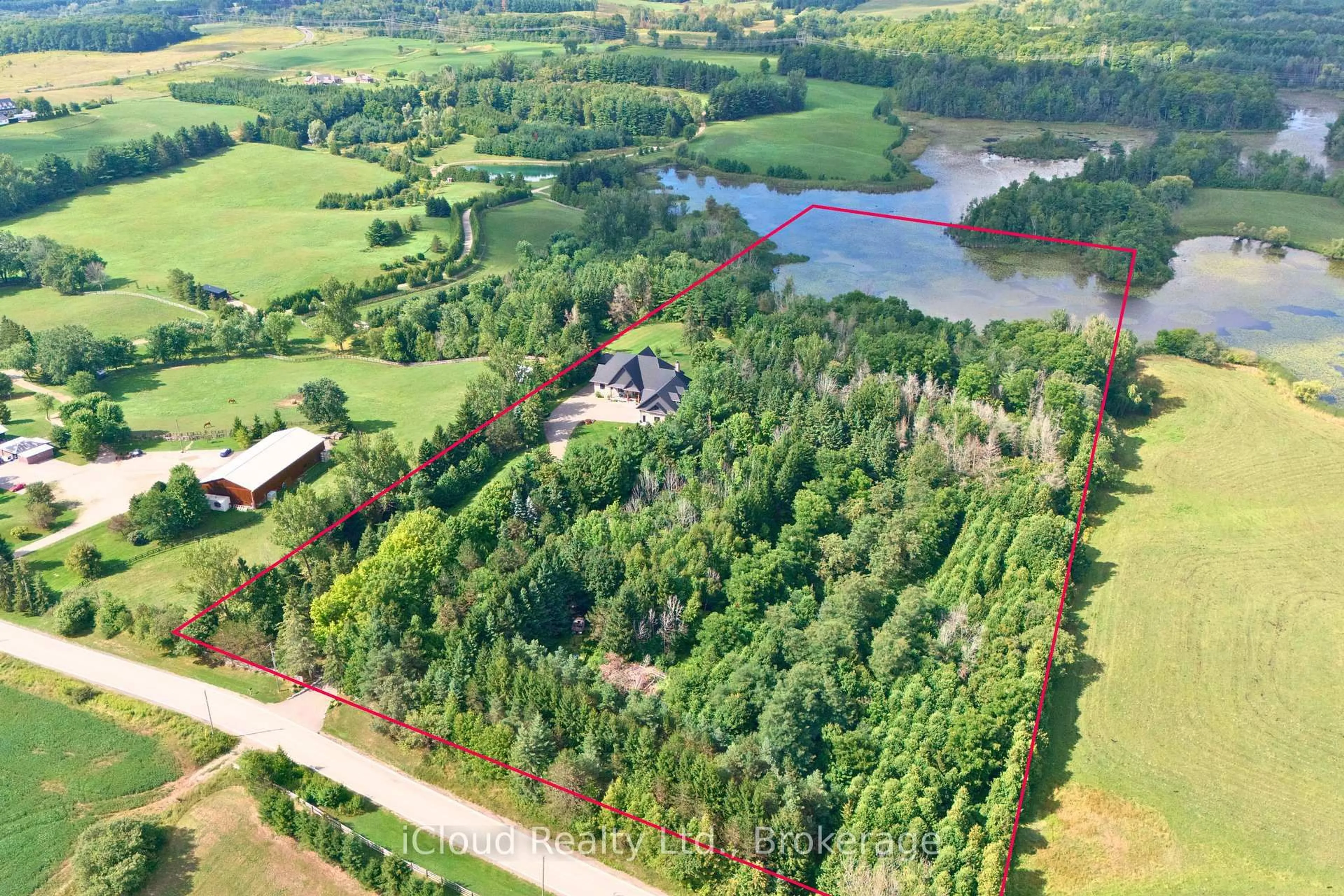 A pic from outside/outdoor area/front of a property/back of a property/a pic from drone, water/lake/river/ocean view for 15670 10th Concession Rd, King Ontario L0G 1T0