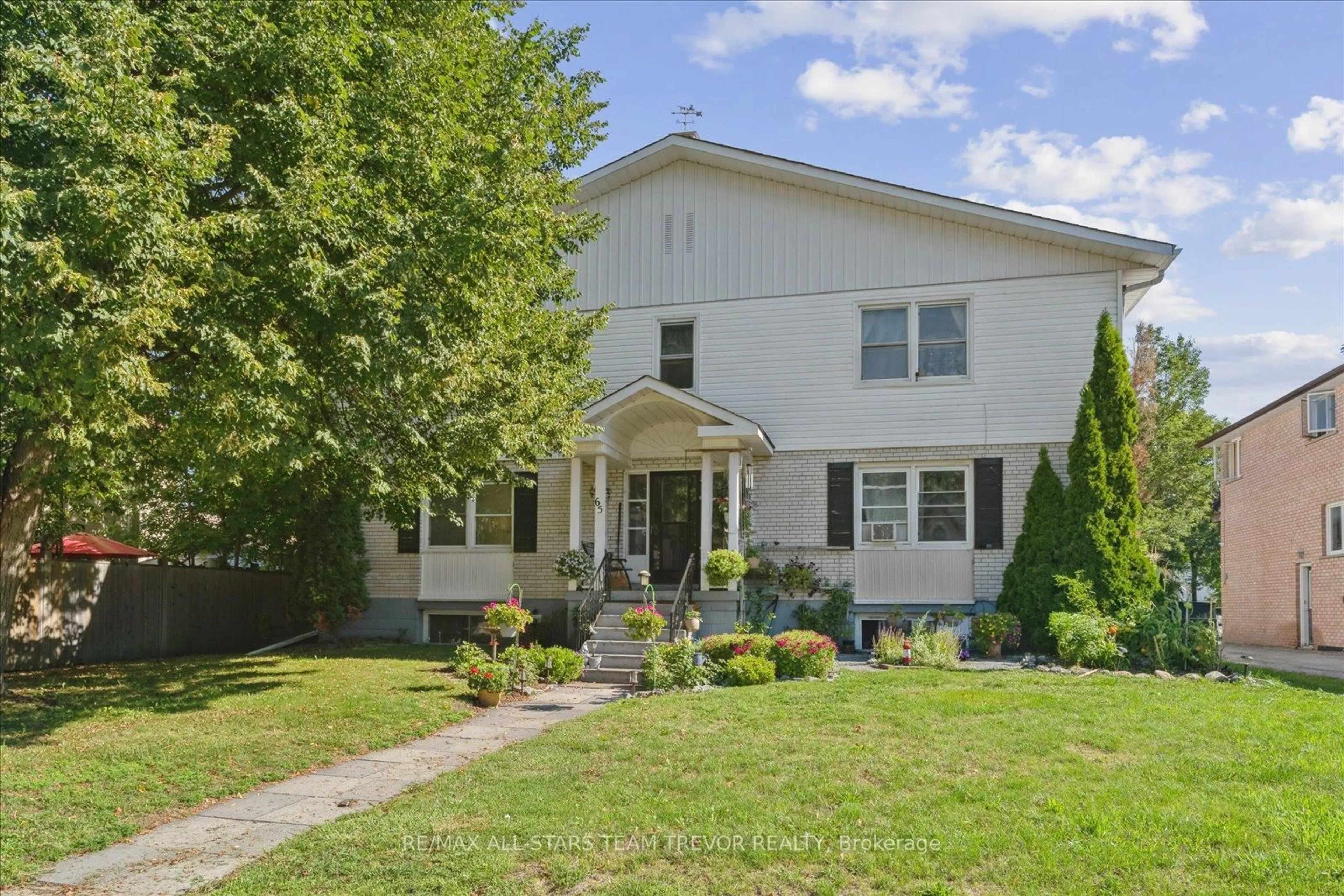 Unknown for 65 High St, Georgina Ontario L0E 1R0