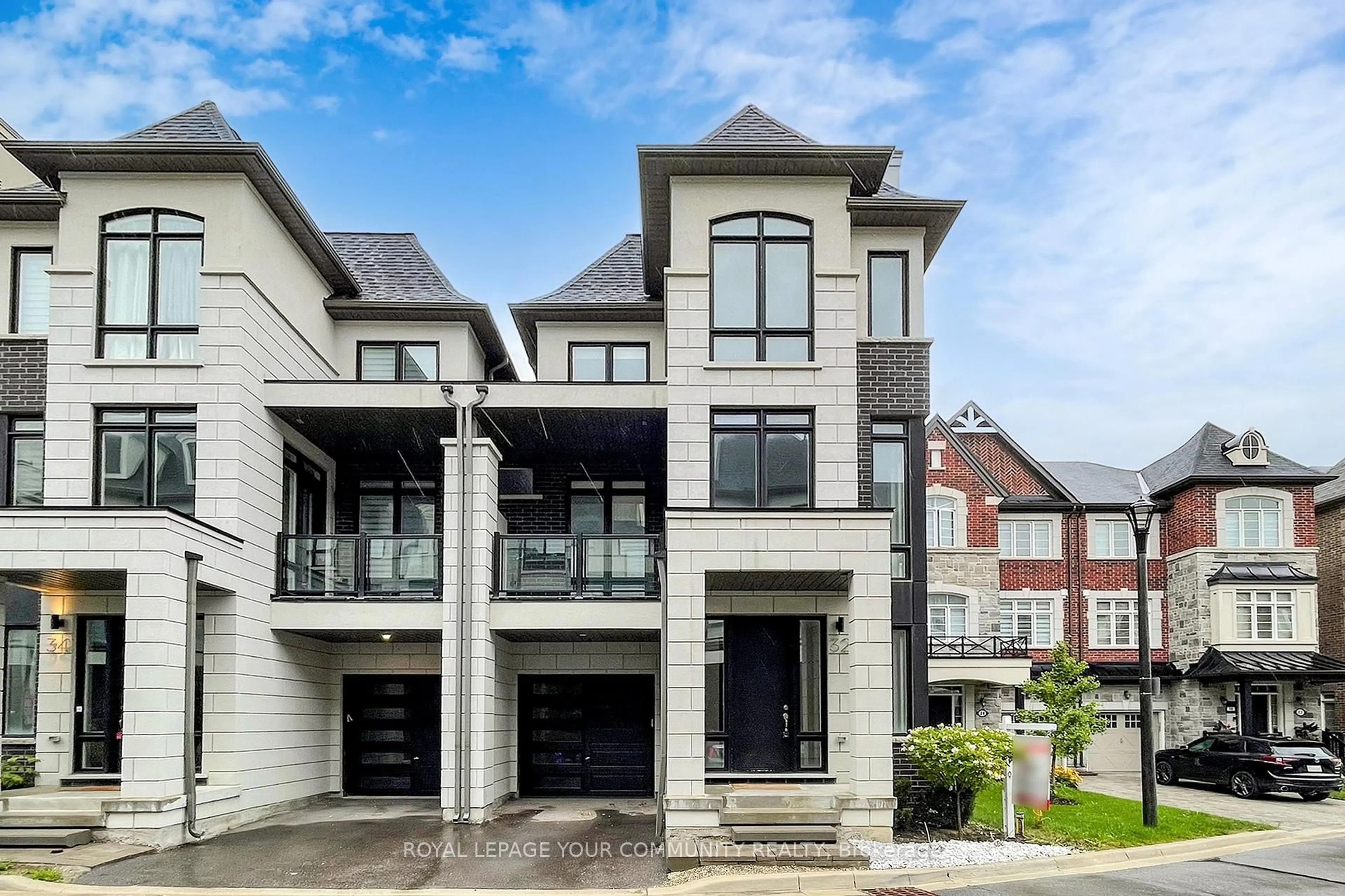 Home with brick exterior material, street for 32 Globemaster Lane, Richmond Hill Ontario L4E 1H4