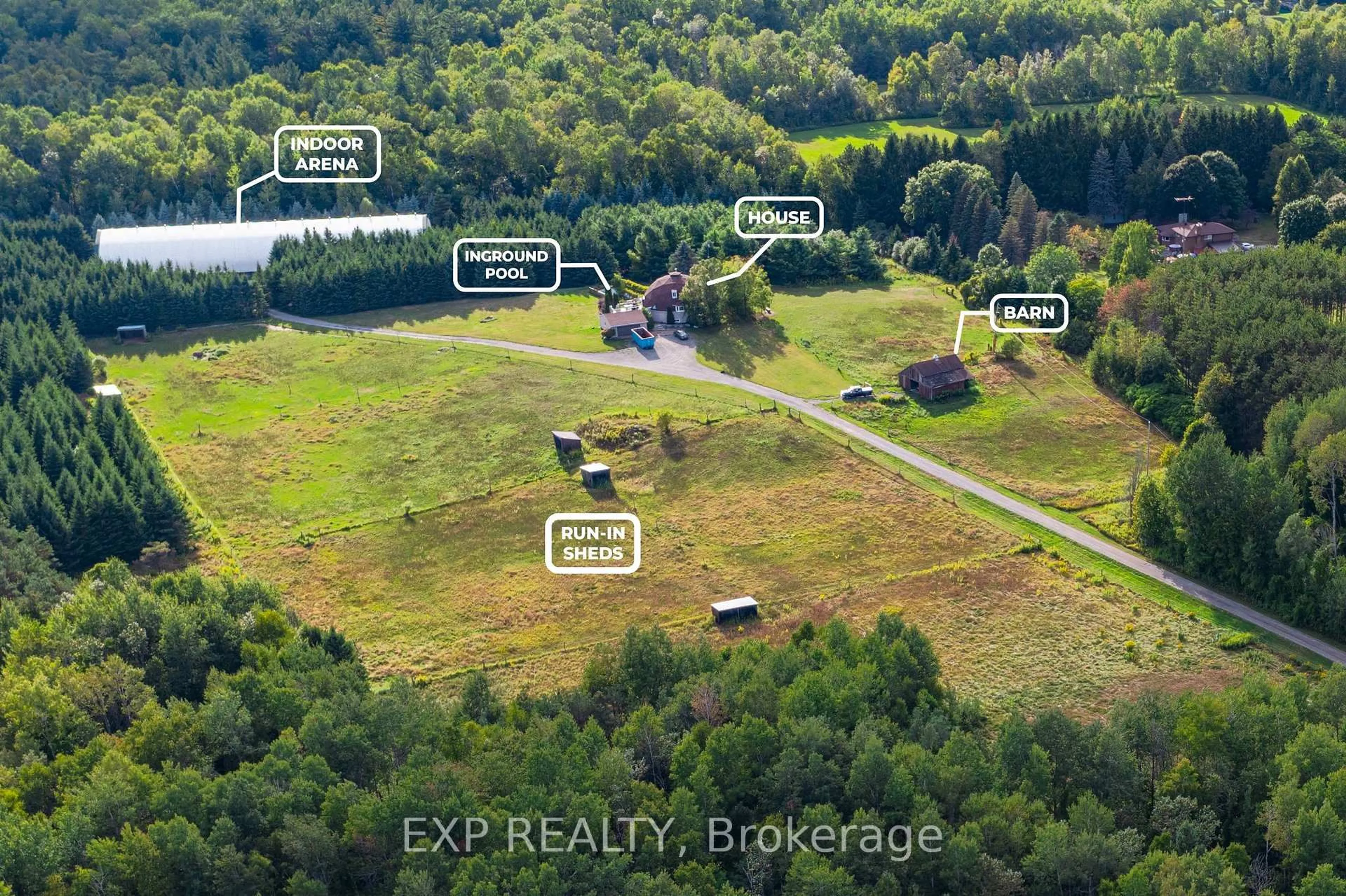 A pic from outside/outdoor area/front of a property/back of a property/a pic from drone, unknown for 21152 Kennedy Rd, East Gwillimbury Ontario L0G 1R0