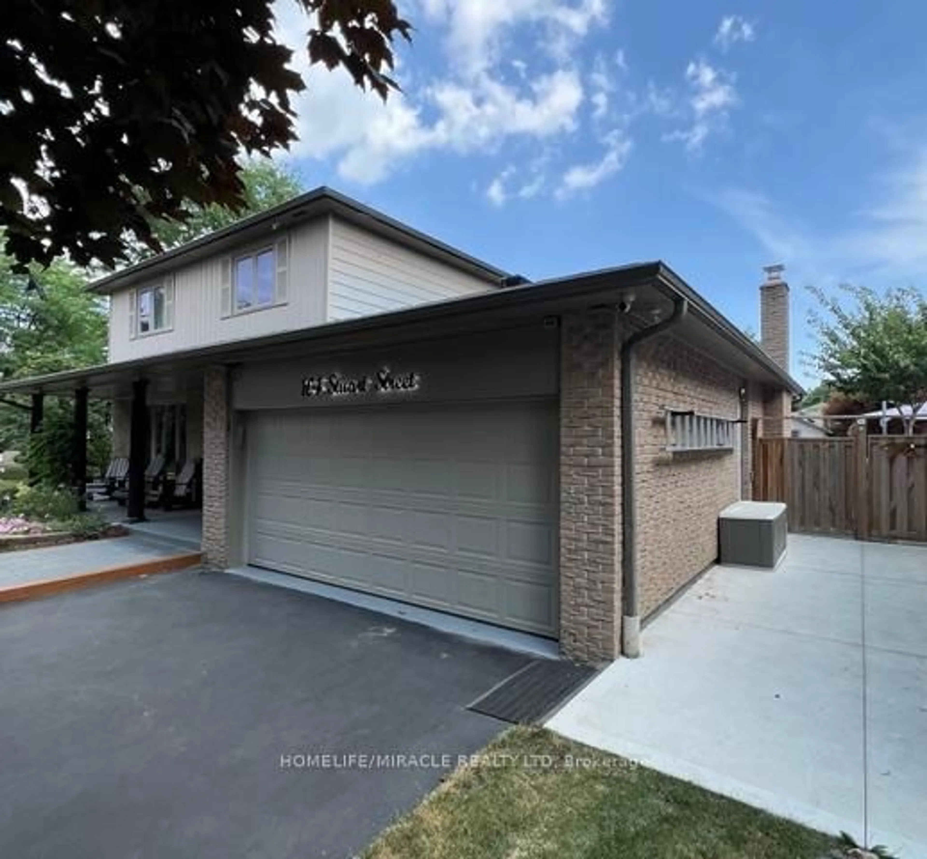 Home with brick exterior material, street for 104 Stuart St, Whitchurch-Stouffville Ontario L4A 4S2