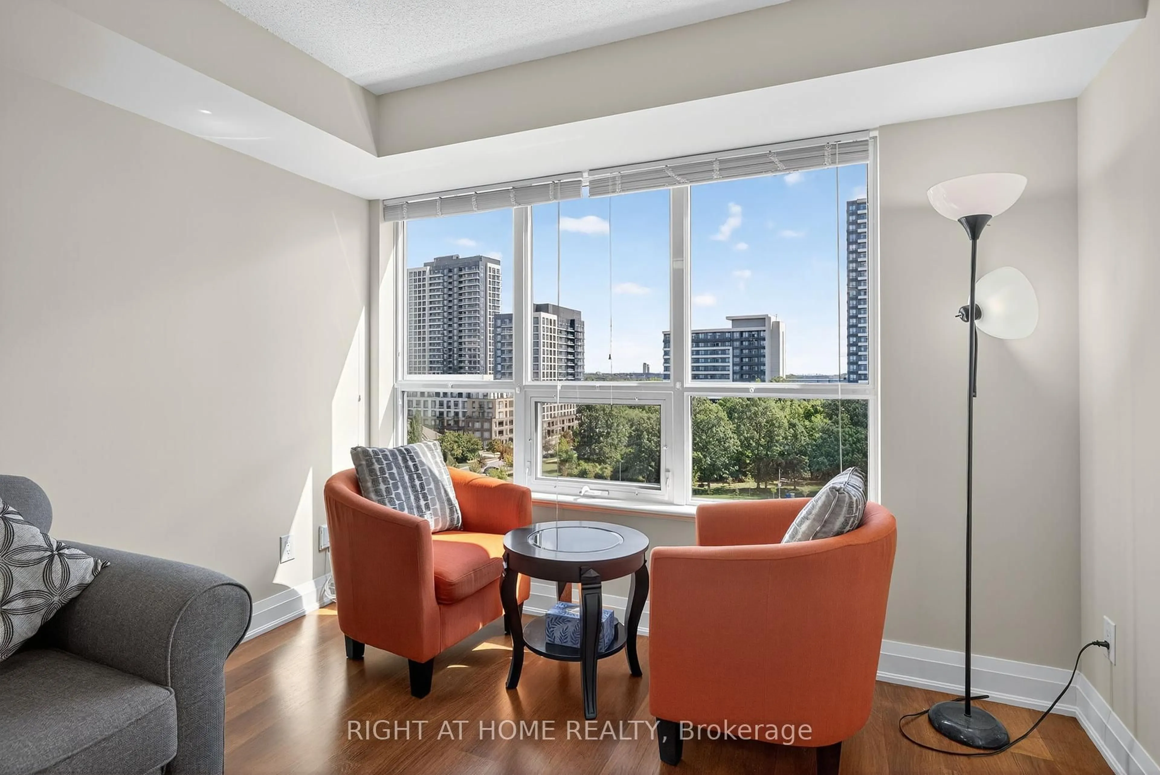 A pic of a room for 20 North Park Rd #803, Vaughan Ontario L4J 0G7