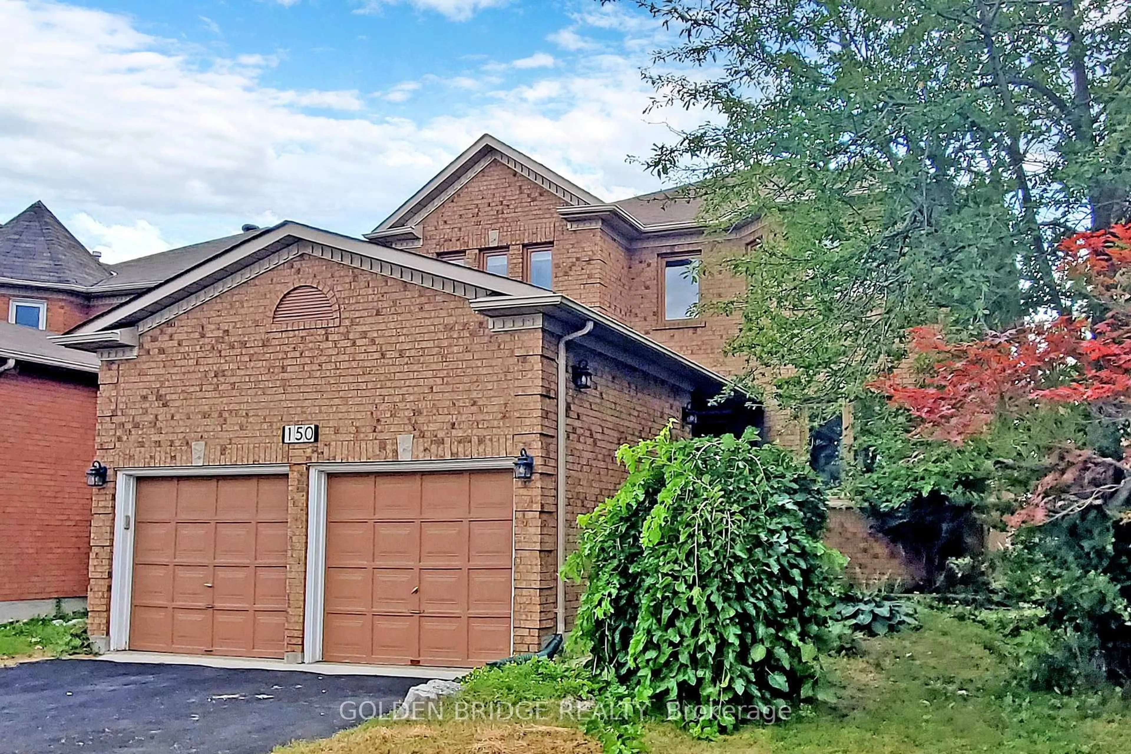 Home with brick exterior material, street for 150 Larratt Lane, Richmond Hill Ontario L4C 0E7