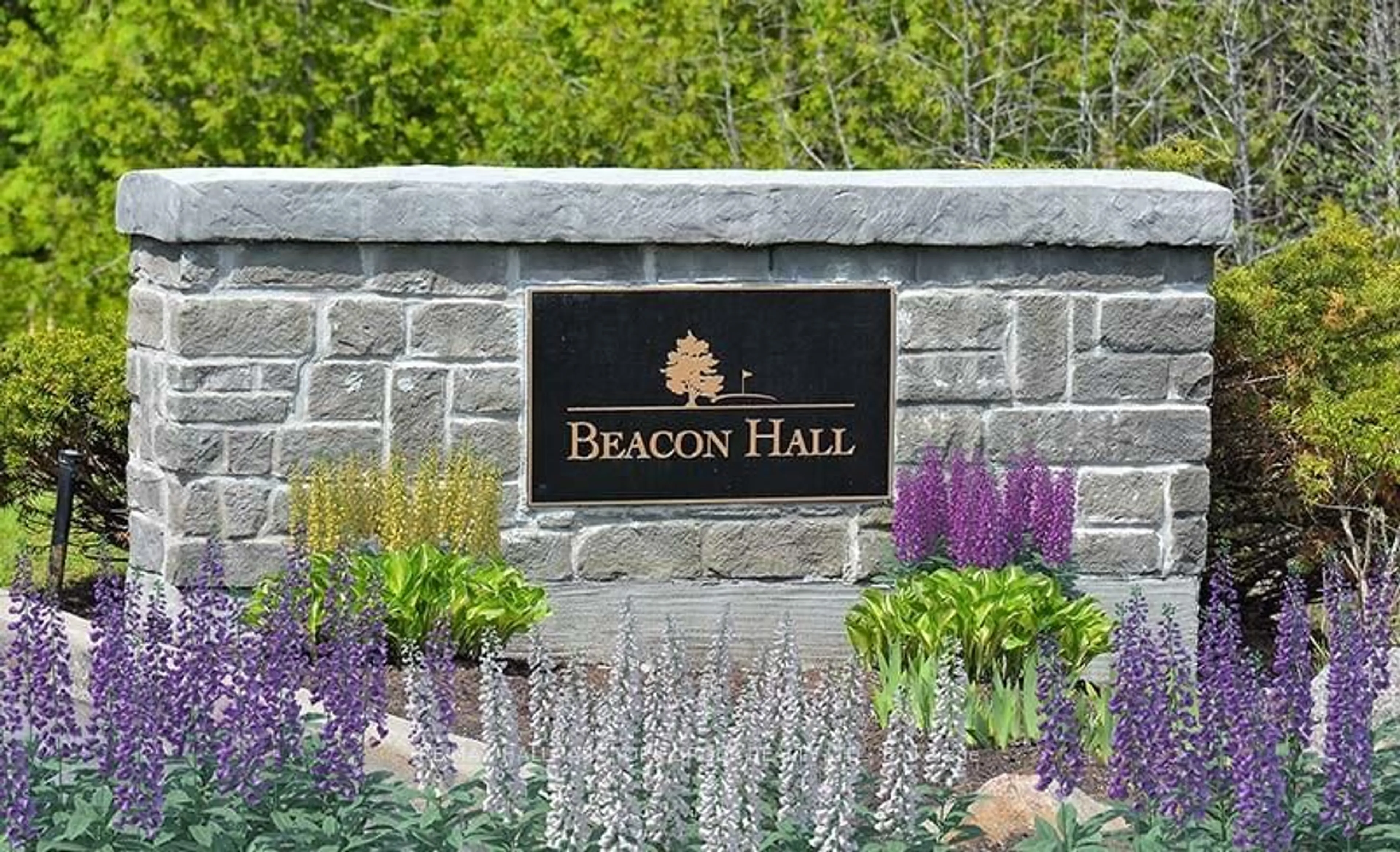Indoor foyer for 516 Quail Ridge Dr #20, Aurora Ontario L4G 0L5