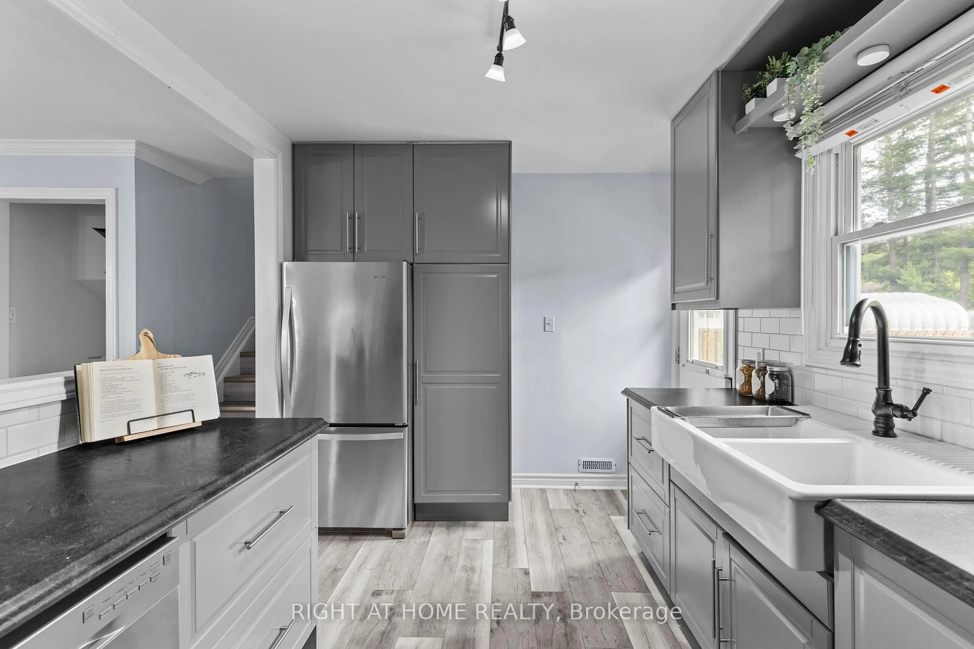 Contemporary kitchen, unknown for 124 Sydenham St, Essa Ontario L0M 1B0