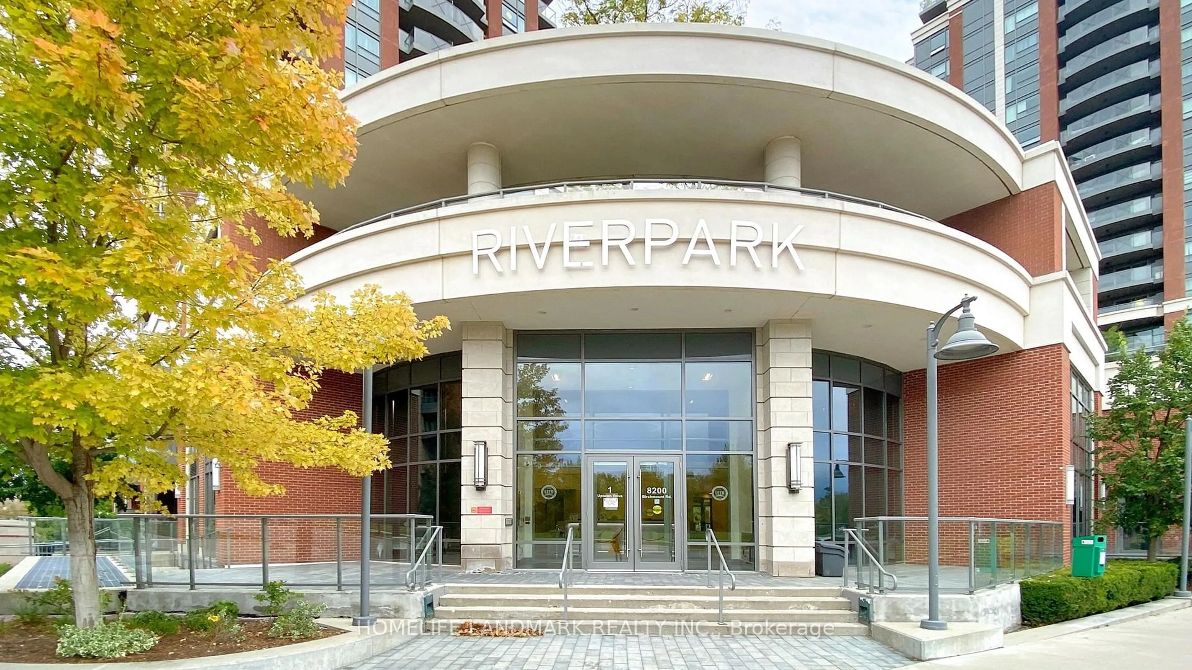 Indoor foyer for 1 Uptown Dr #1910, Markham Ontario L3R 5C1