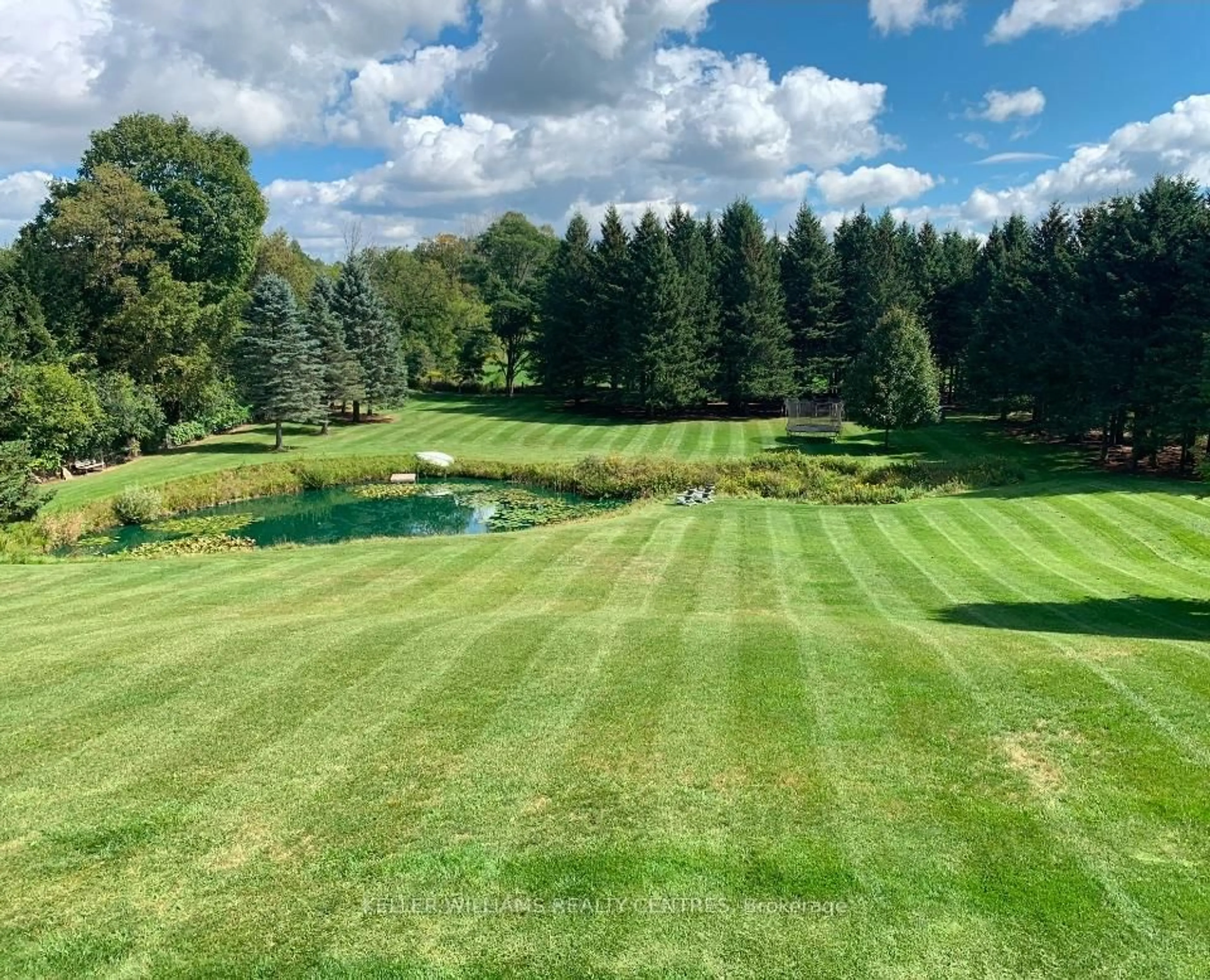 A pic from outside/outdoor area/front of a property/back of a property/a pic from drone, water/lake/river/ocean view for 17781 Mccowan Rd, East Gwillimbury Ontario L0G 1E0