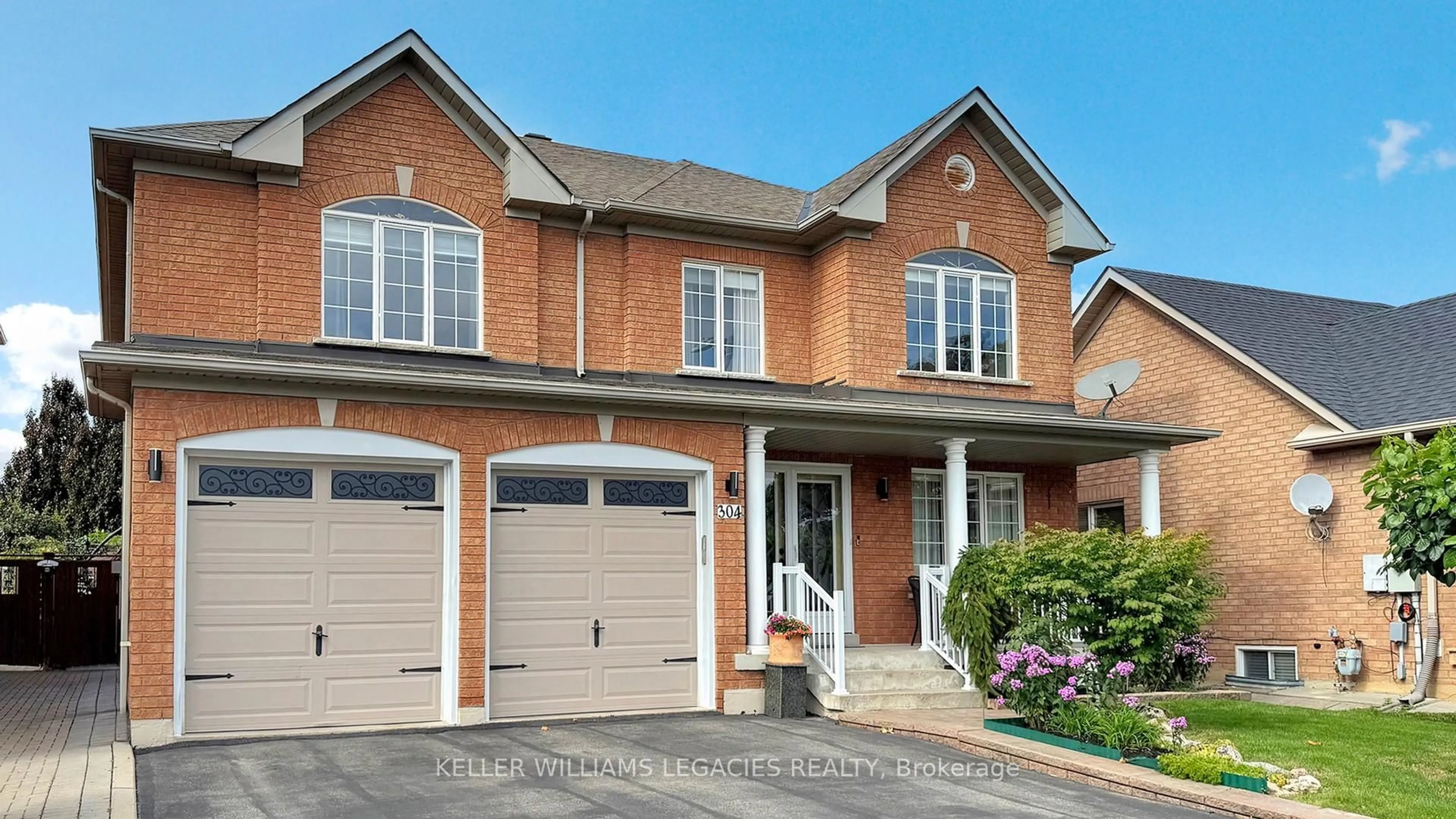Home with brick exterior material, street for 304 Maria Antonia Rd, Vaughan Ontario L4H 2Z1