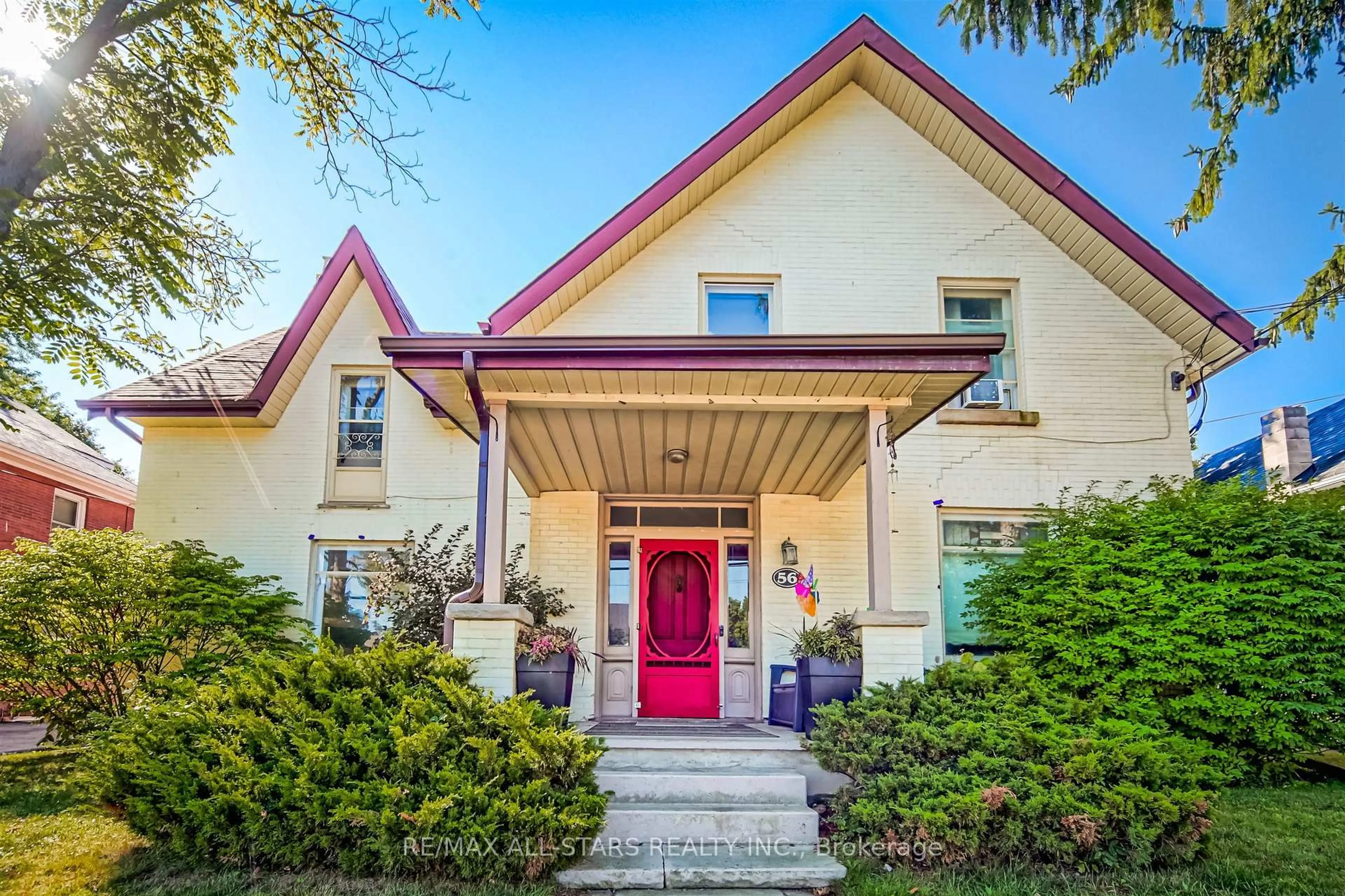 Home with brick exterior material, street for 56 Brock St, Uxbridge Ontario L9P 1K3