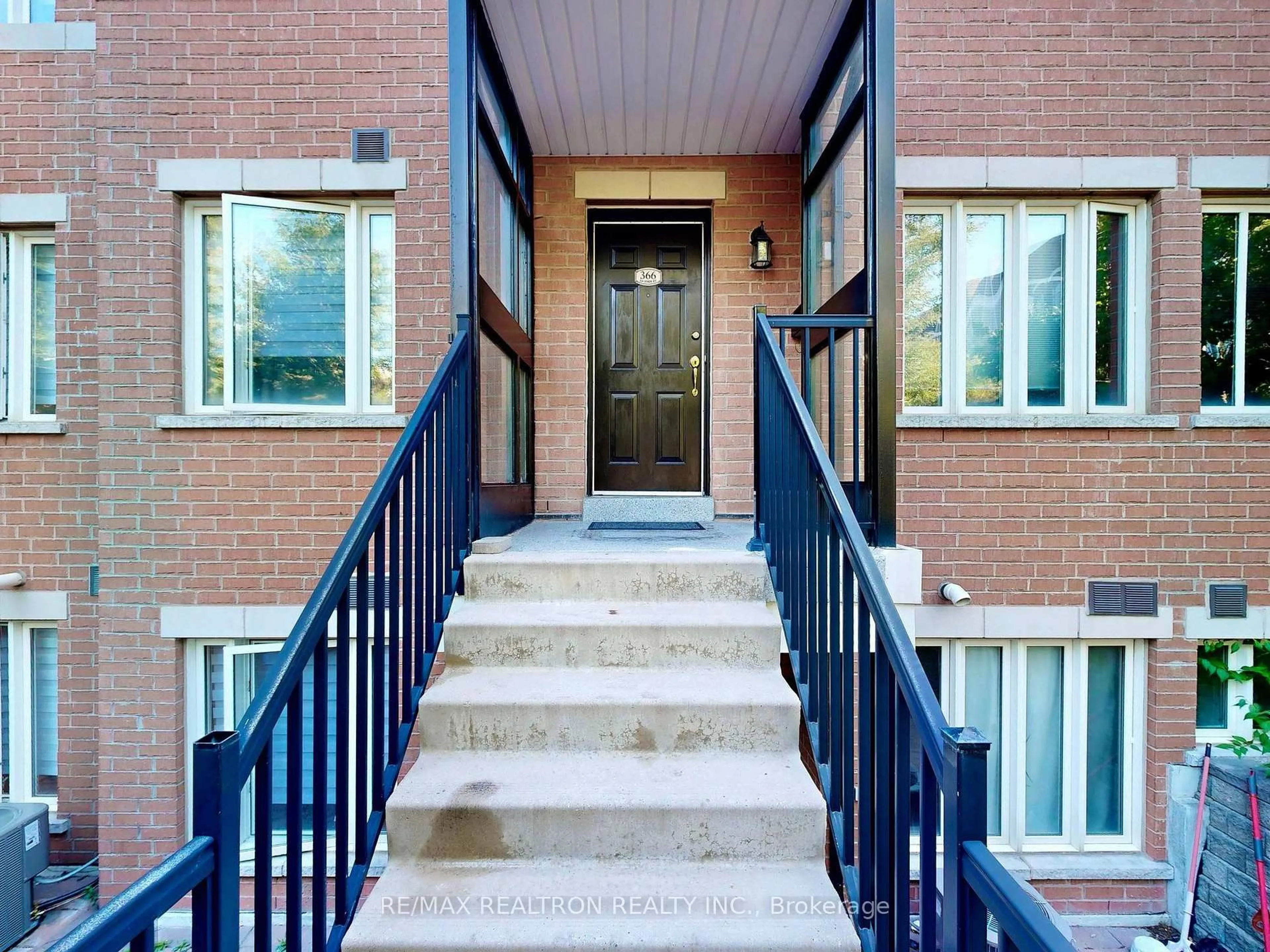 Unknown for 314 John St #366, Markham Ontario L3T 0A7