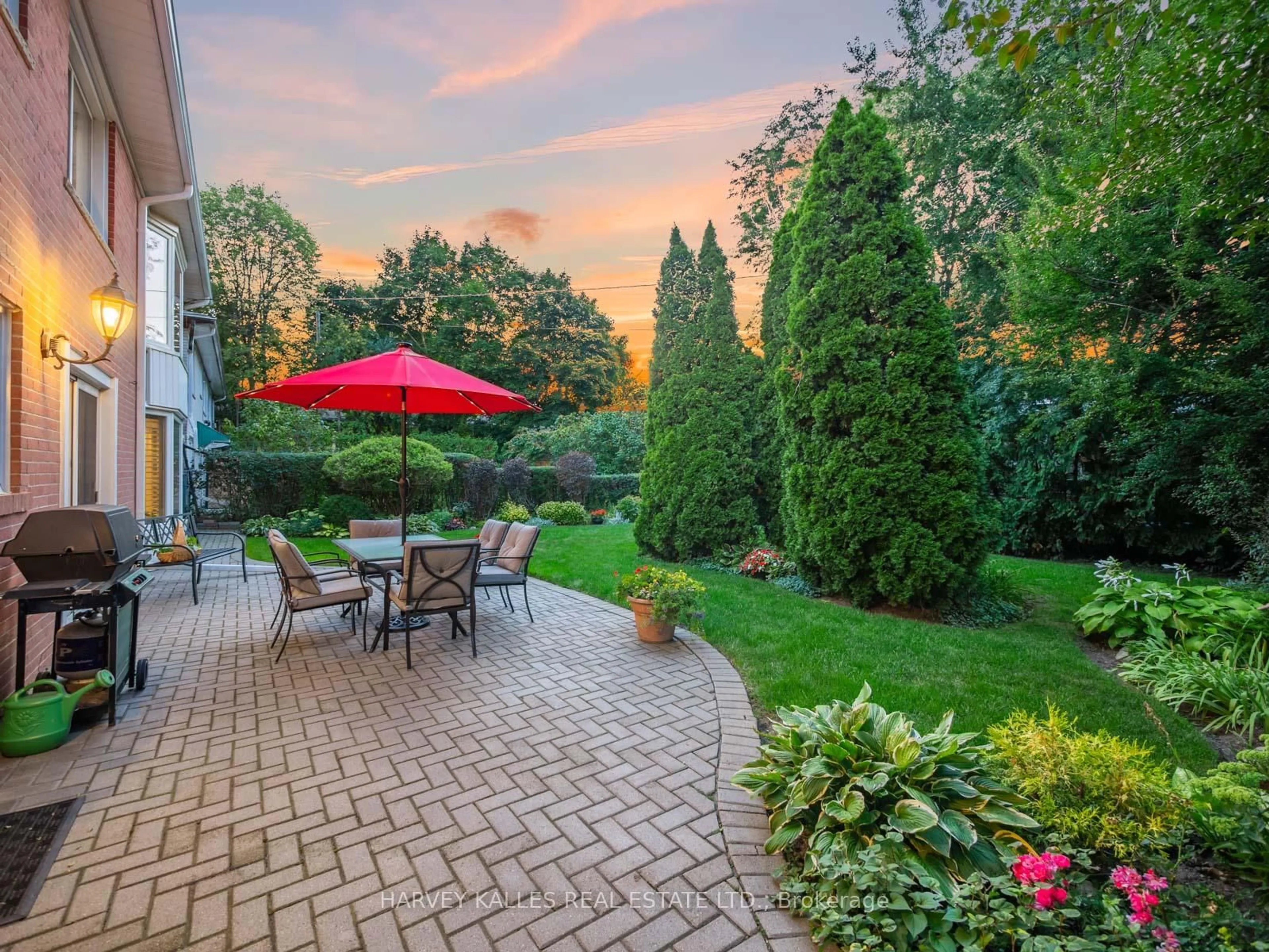 Patio, unknown for 24 Delair Cres, Markham Ontario L3T 2M4