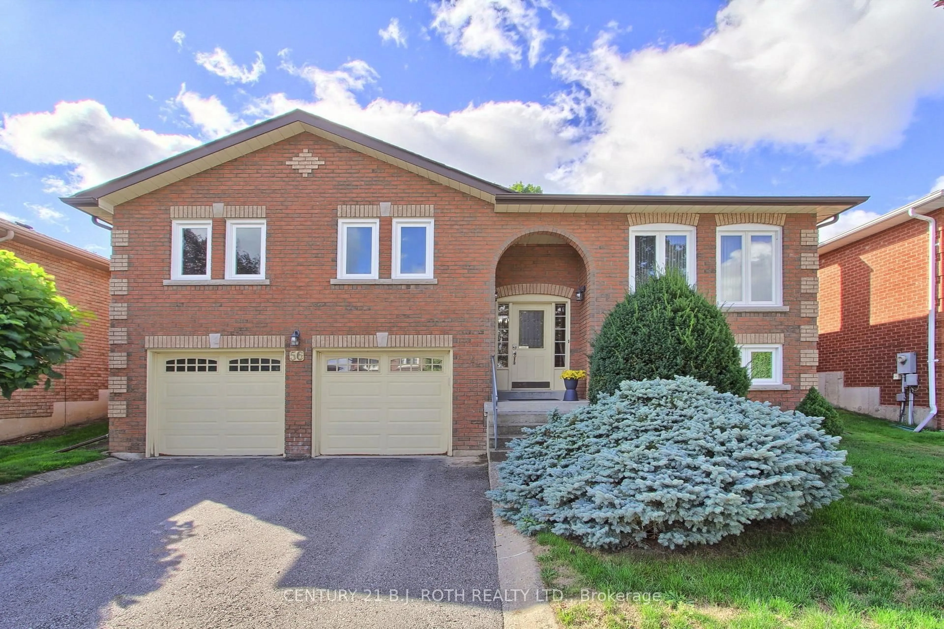 Home with brick exterior material, street for 56 Compton Cres, Bradford West Gwillimbury Ontario L3Z 2X6