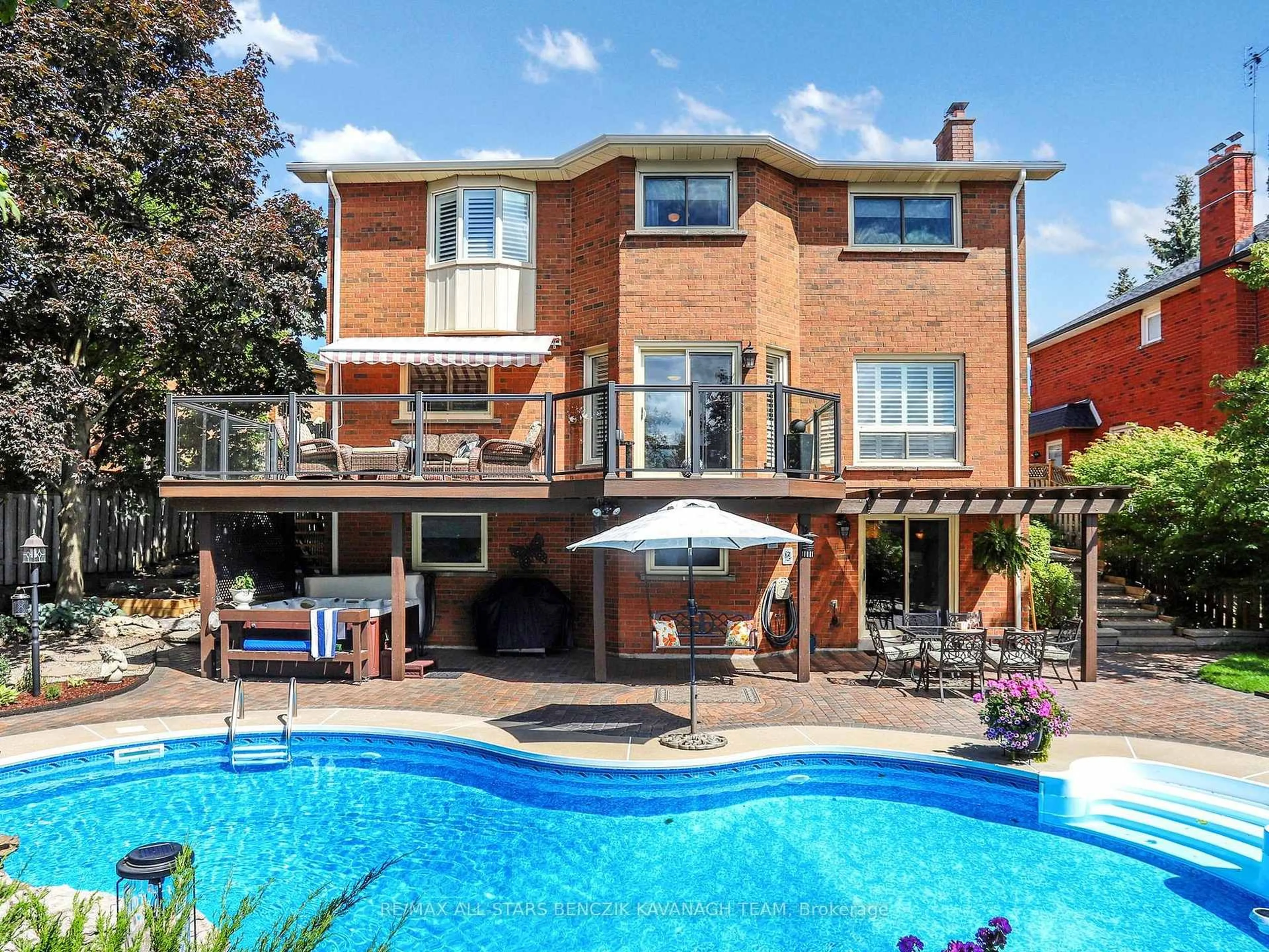 Unknown for 3 West Side Dr, Markham Ontario L3P 7J5