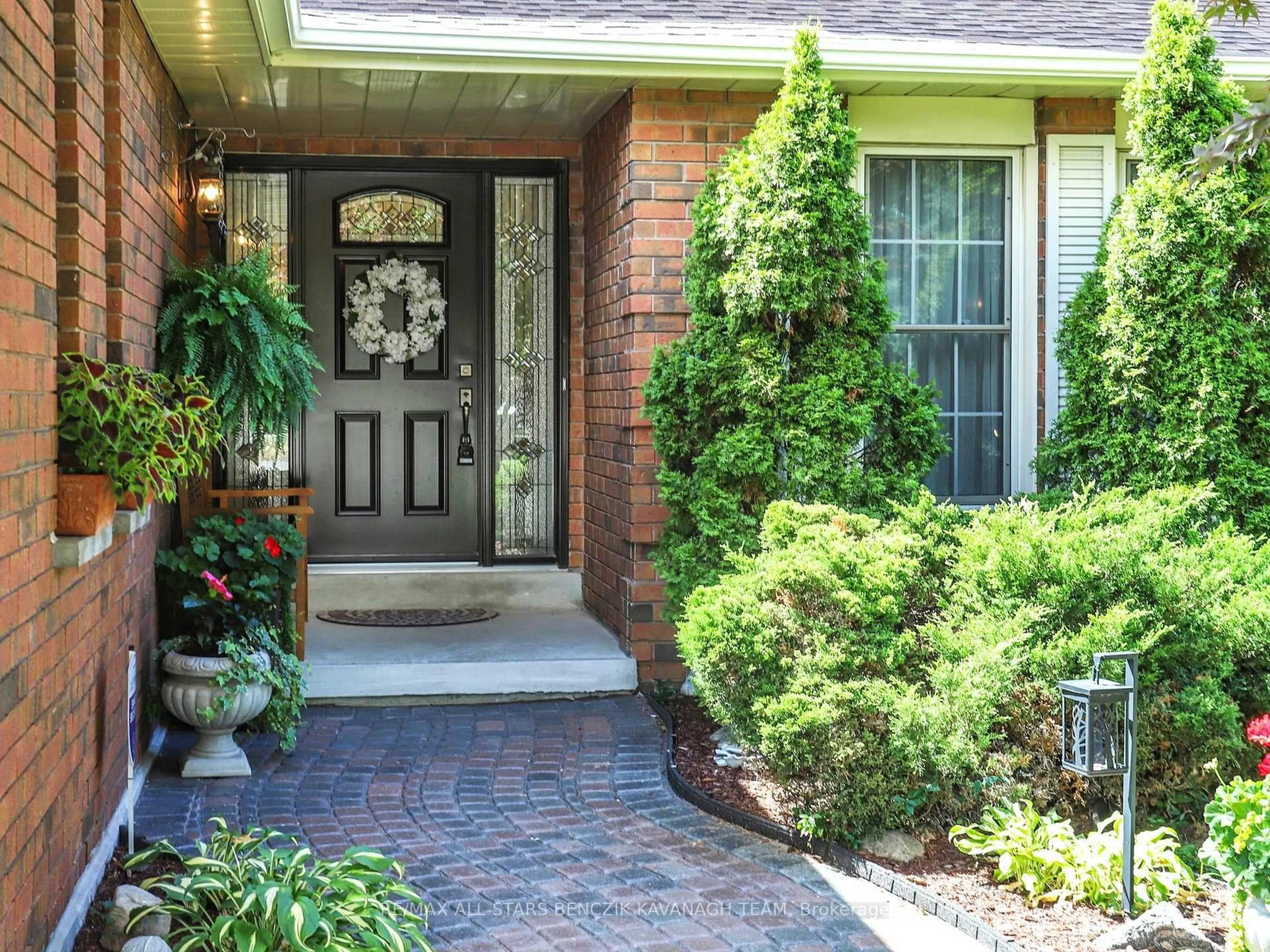 Home with brick exterior material, street for 3 West Side Dr, Markham Ontario L3P 7J5