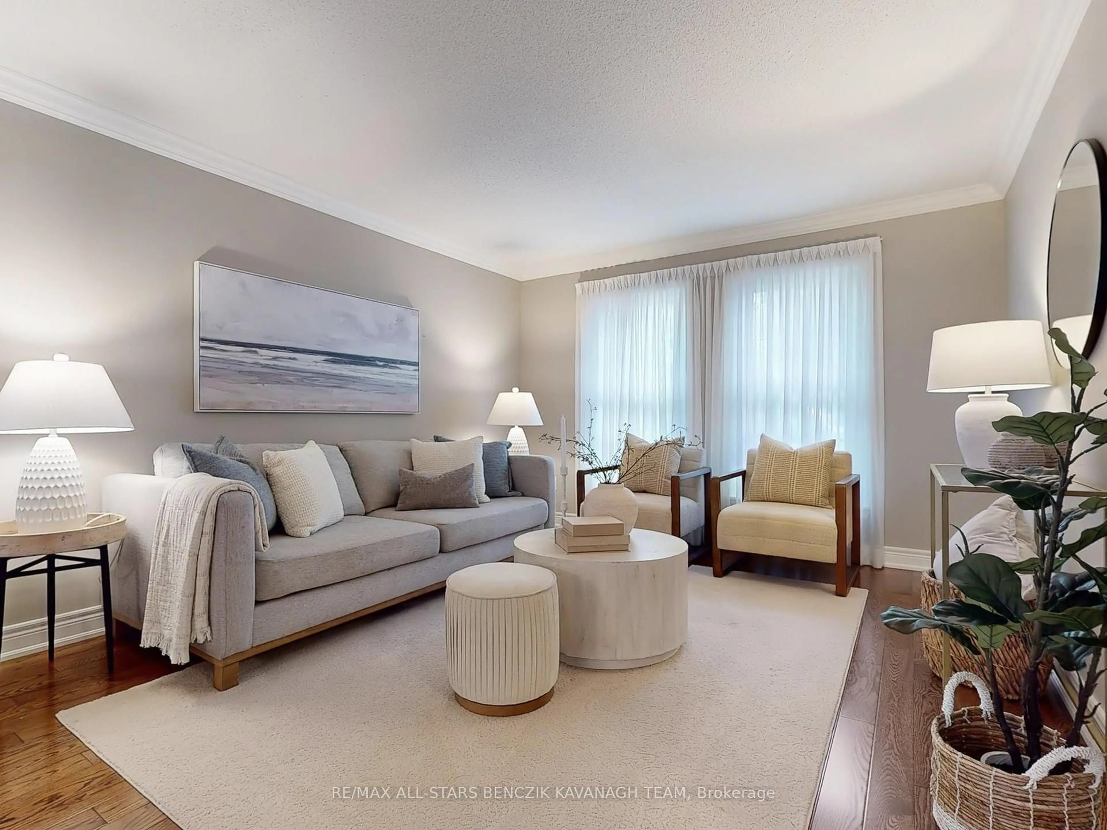 Living room with furniture, unknown for 3 West Side Dr, Markham Ontario L3P 7J5