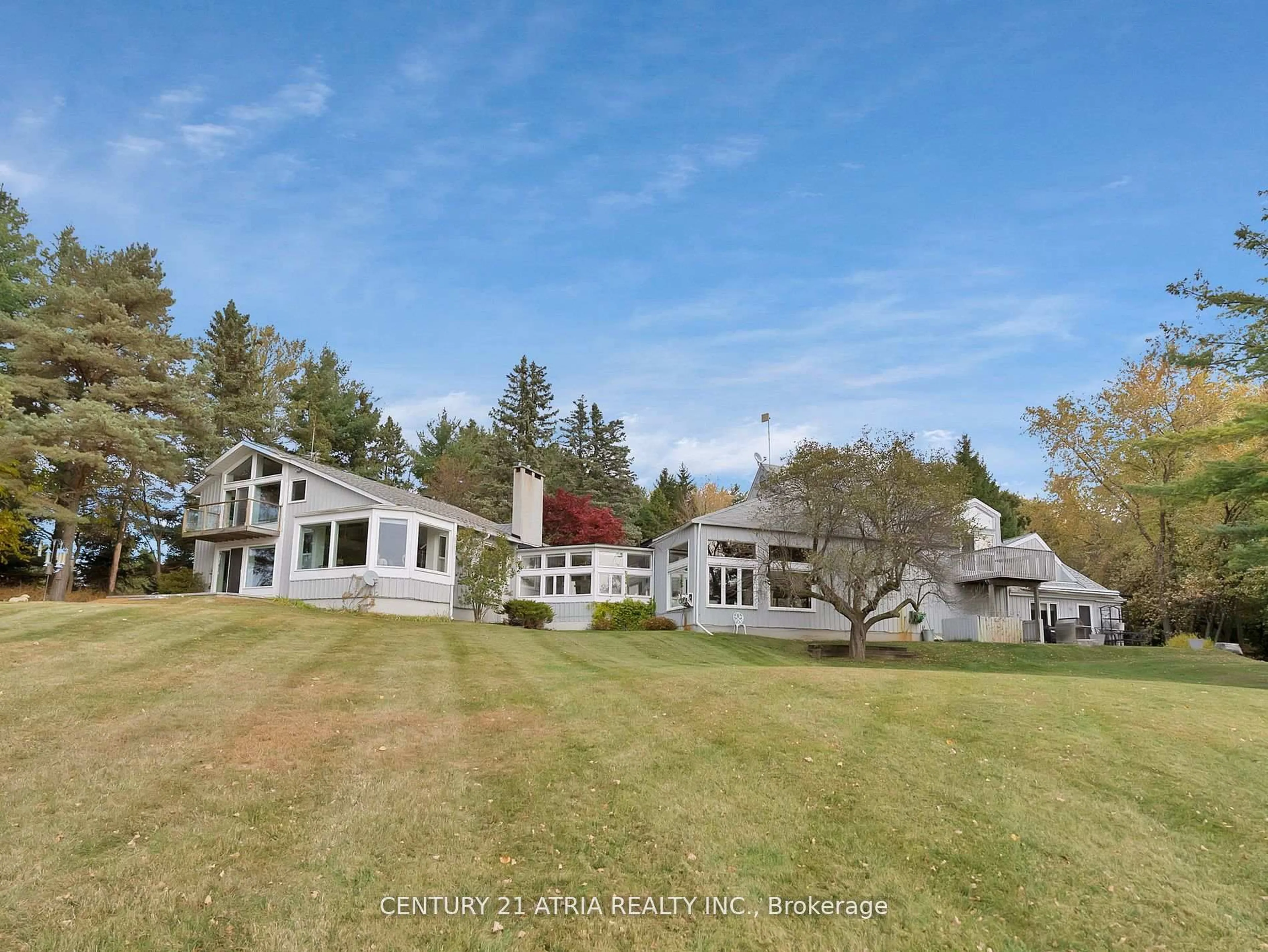 A pic from outside/outdoor area/front of a property/back of a property/a pic from drone, water/lake/river/ocean view for 14210 7th Concession Rd, King Ontario L7B 1K4