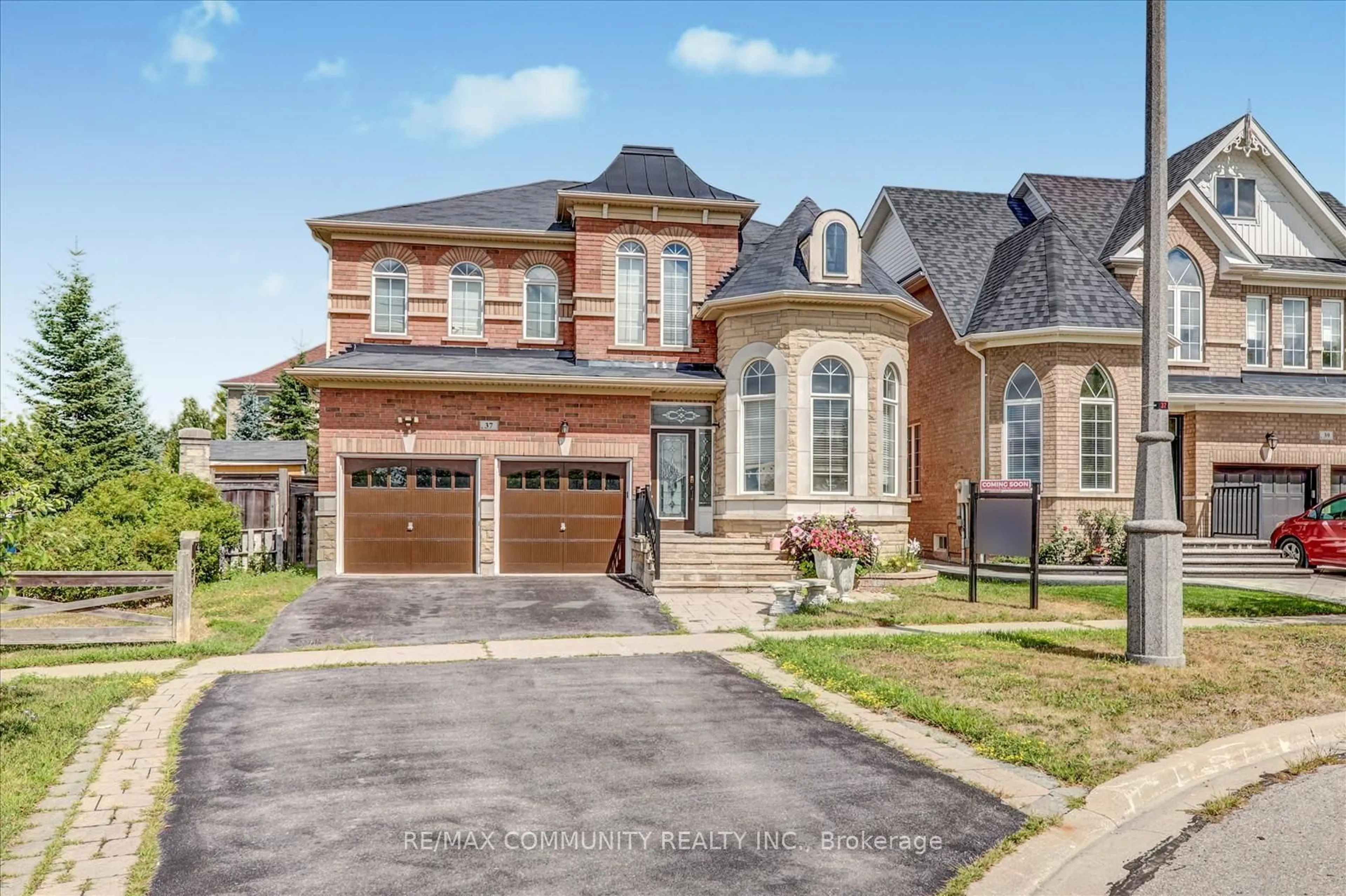 Home with brick exterior material, street for 37 Condarcuri Cres, Markham Ontario L6B 0G9