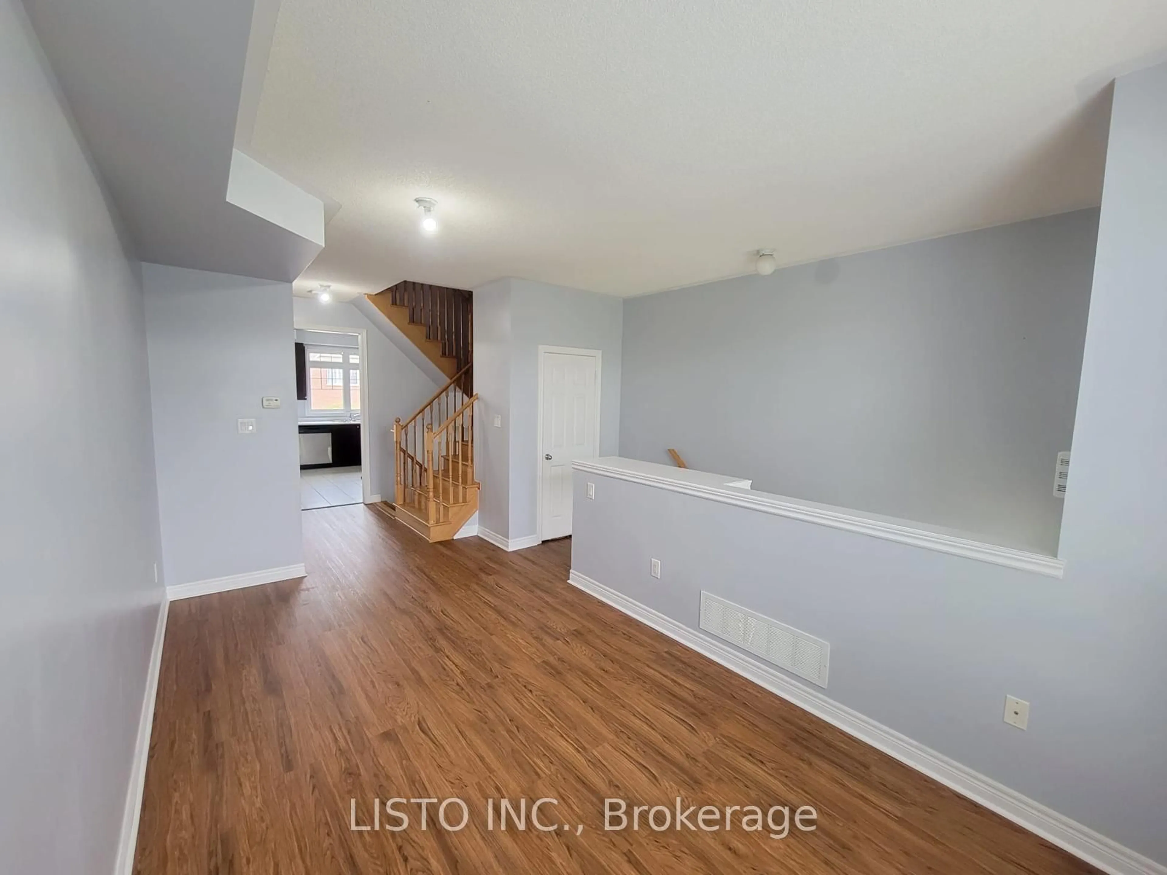 A pic of a room for 21 Dundas Way, Markham Ontario L6E 0R7