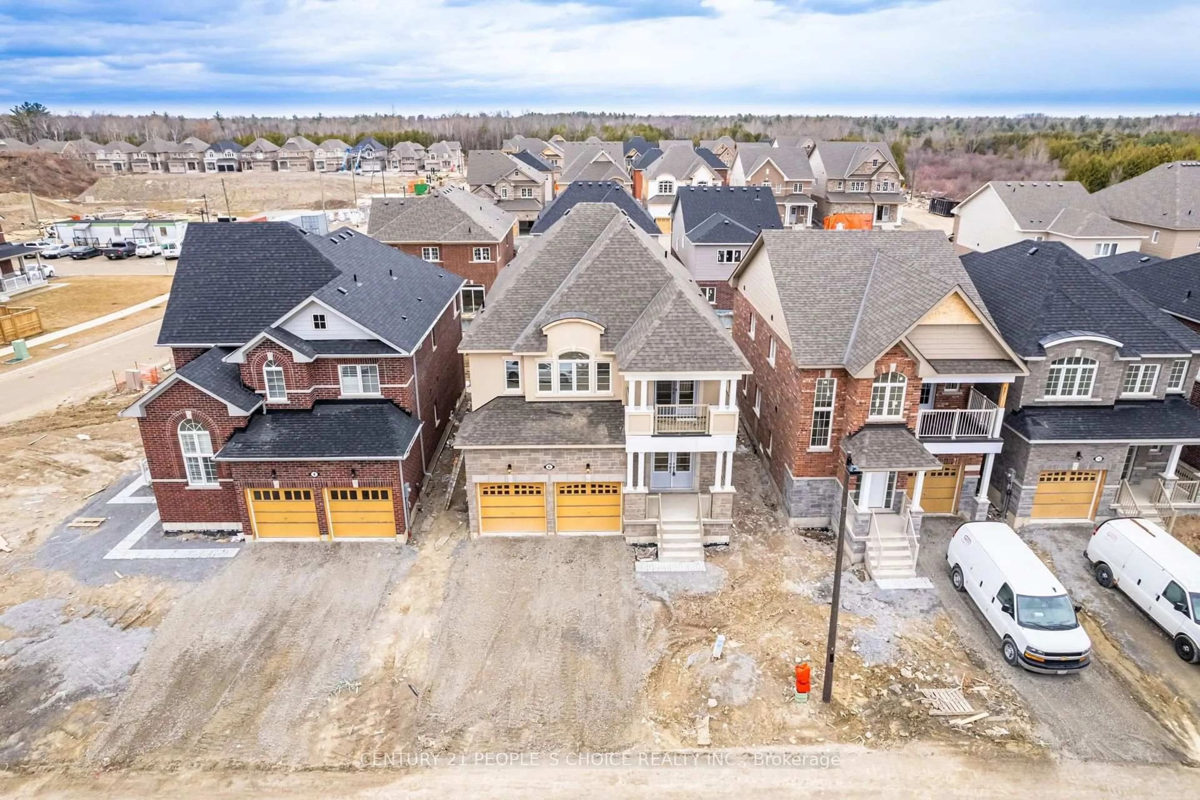 A pic from outside/outdoor area/front of a property/back of a property/a pic from drone, street for 6 Grieve St, Georgina Ontario L0E 1R0