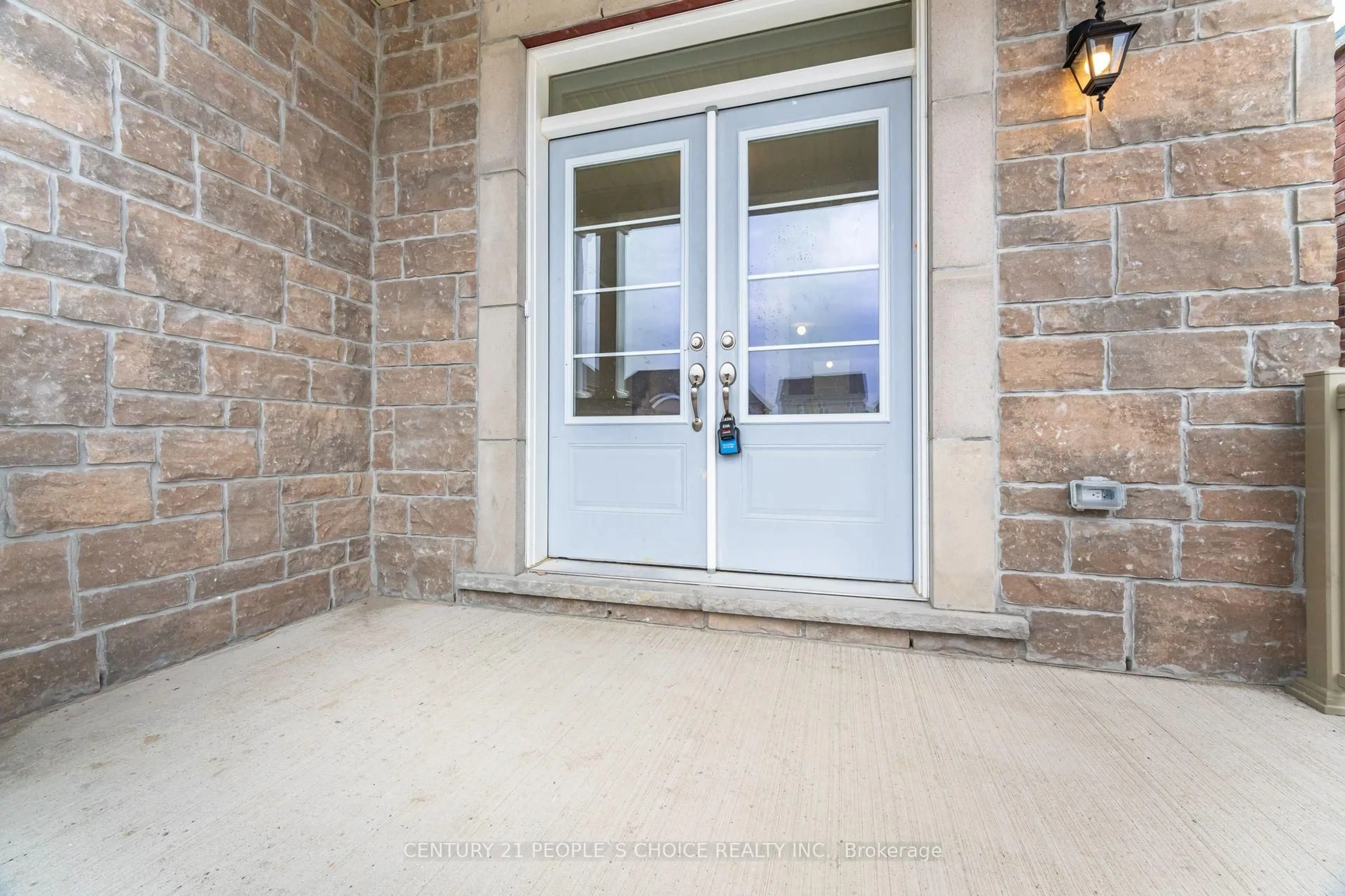 Indoor entryway for 6 Grieve St, Georgina Ontario L0E 1R0